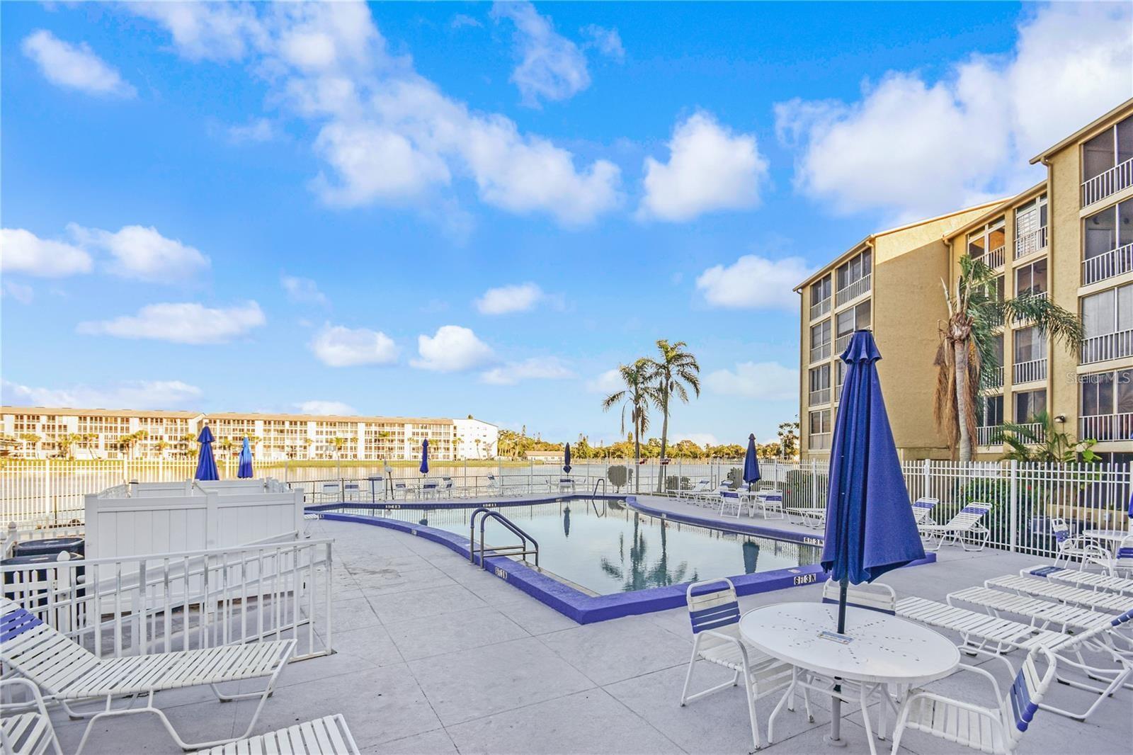 Image 32 of 43 For 3617 Lake Bayshore Drive J-401