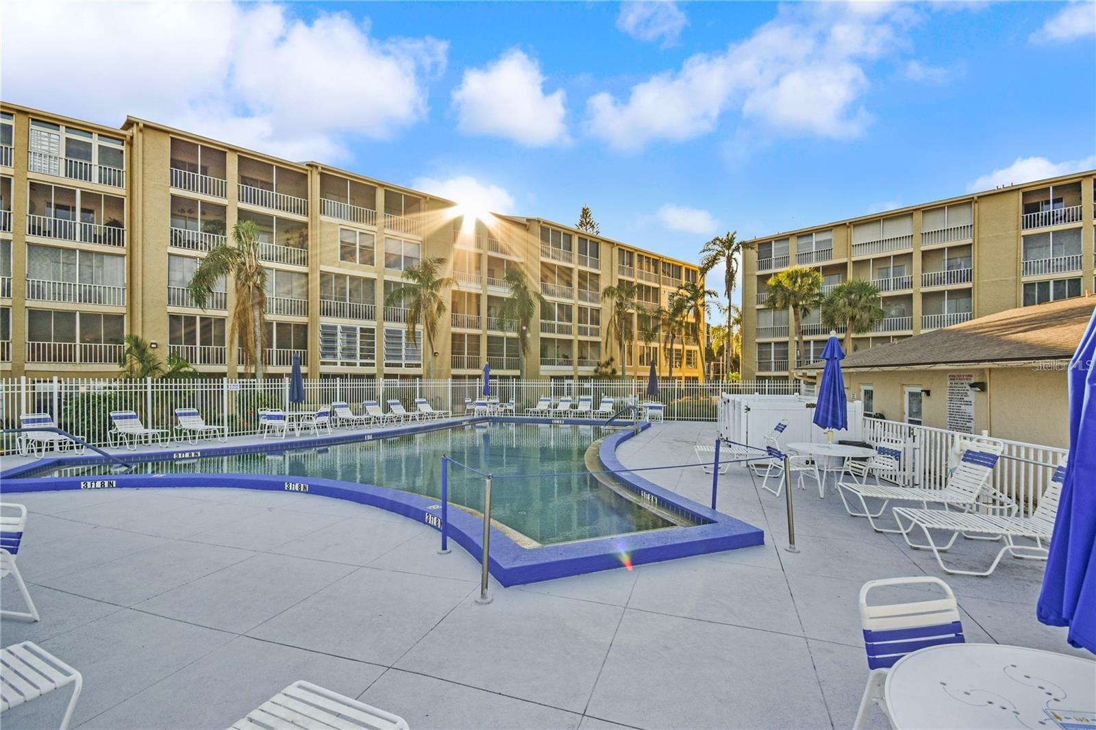 Image 34 of 43 For 3617 Lake Bayshore Drive J-401