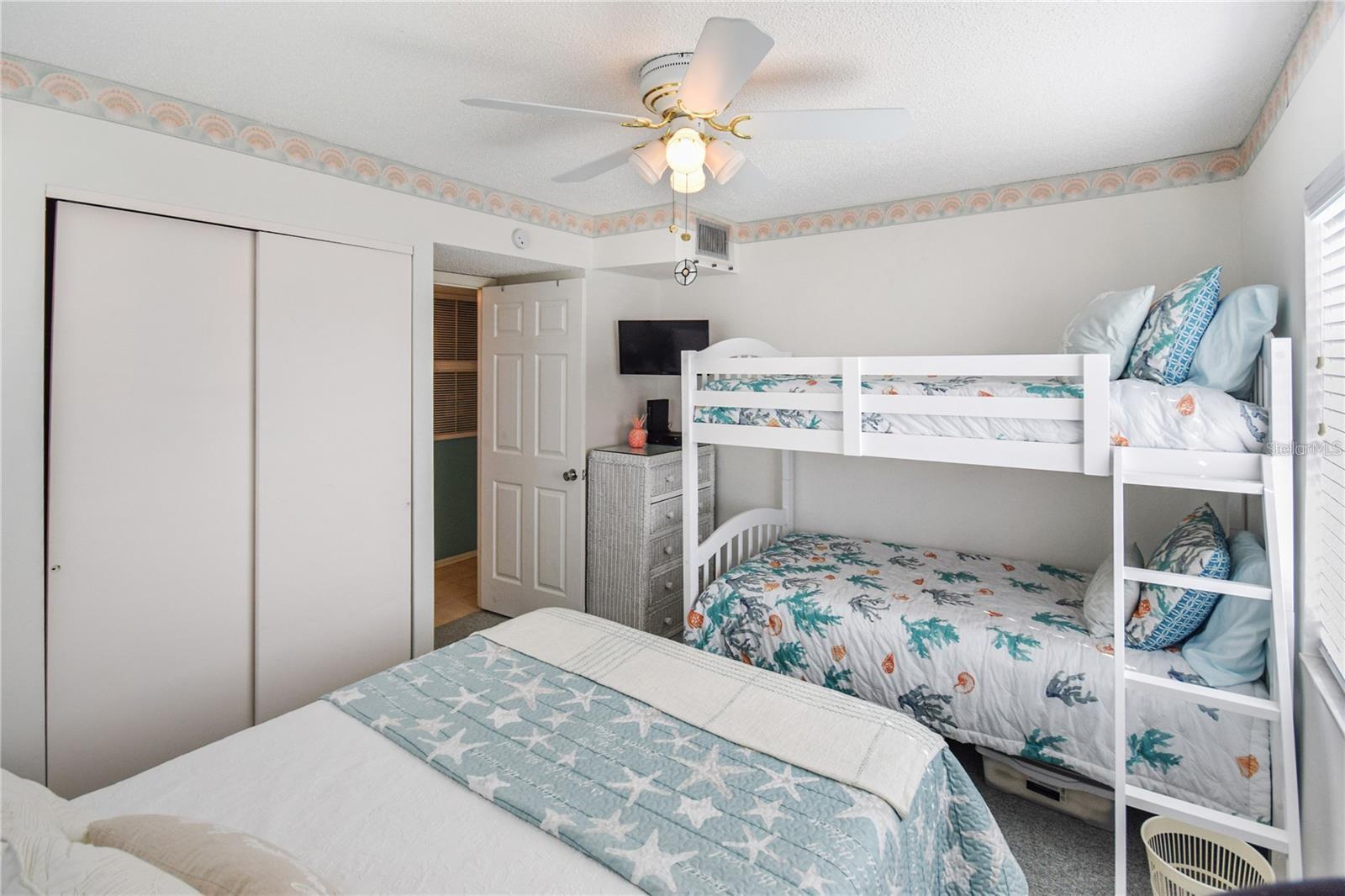 Image 7 of 43 For 3617 Lake Bayshore Drive J-401