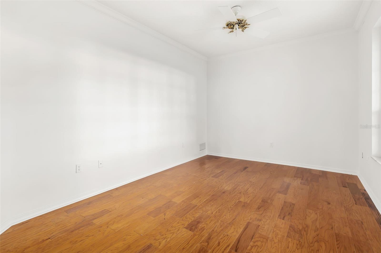 Image 12 of 61 For 4442 Highland Park 8