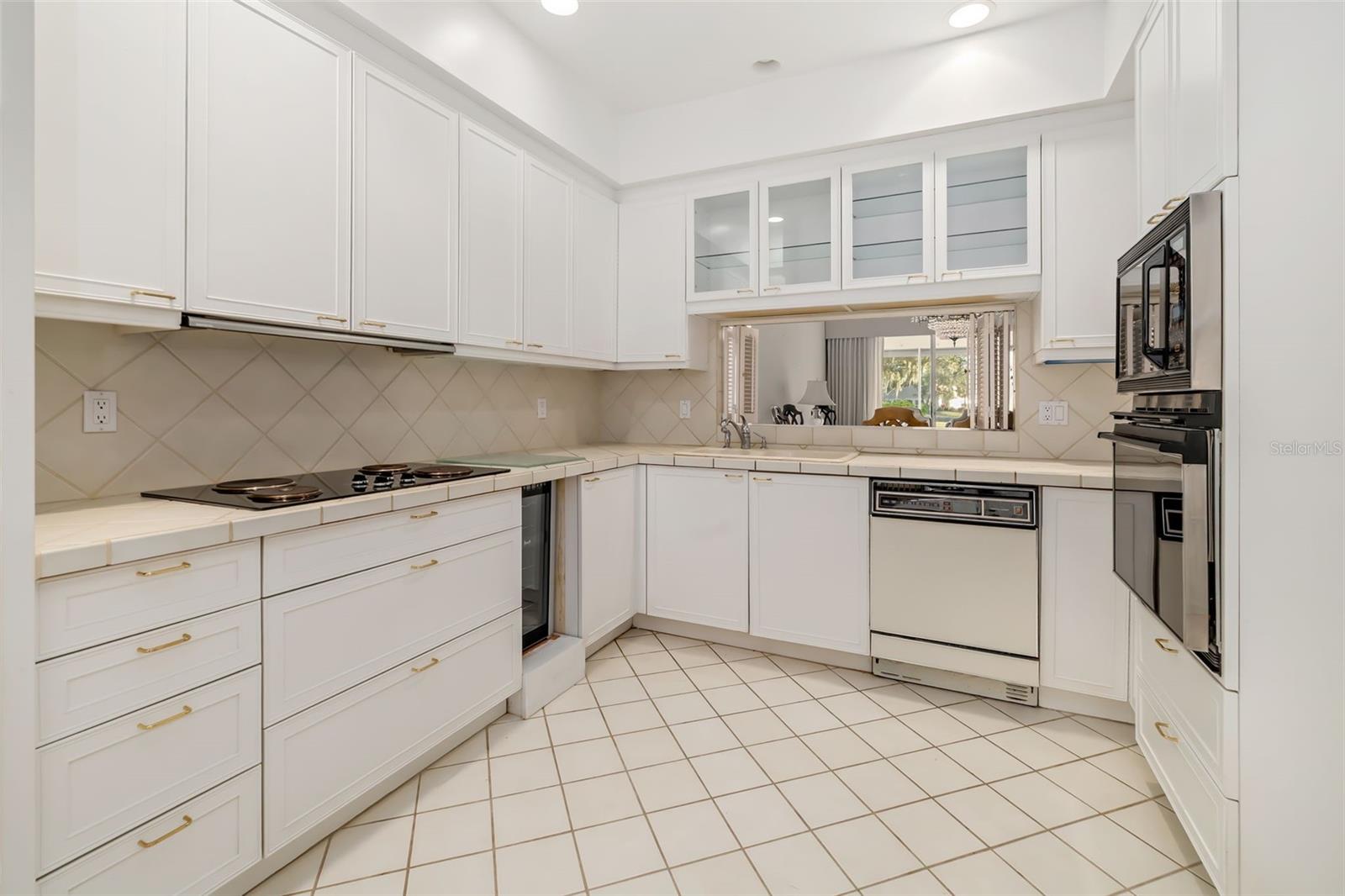 Image 15 of 61 For 4442 Highland Park 8