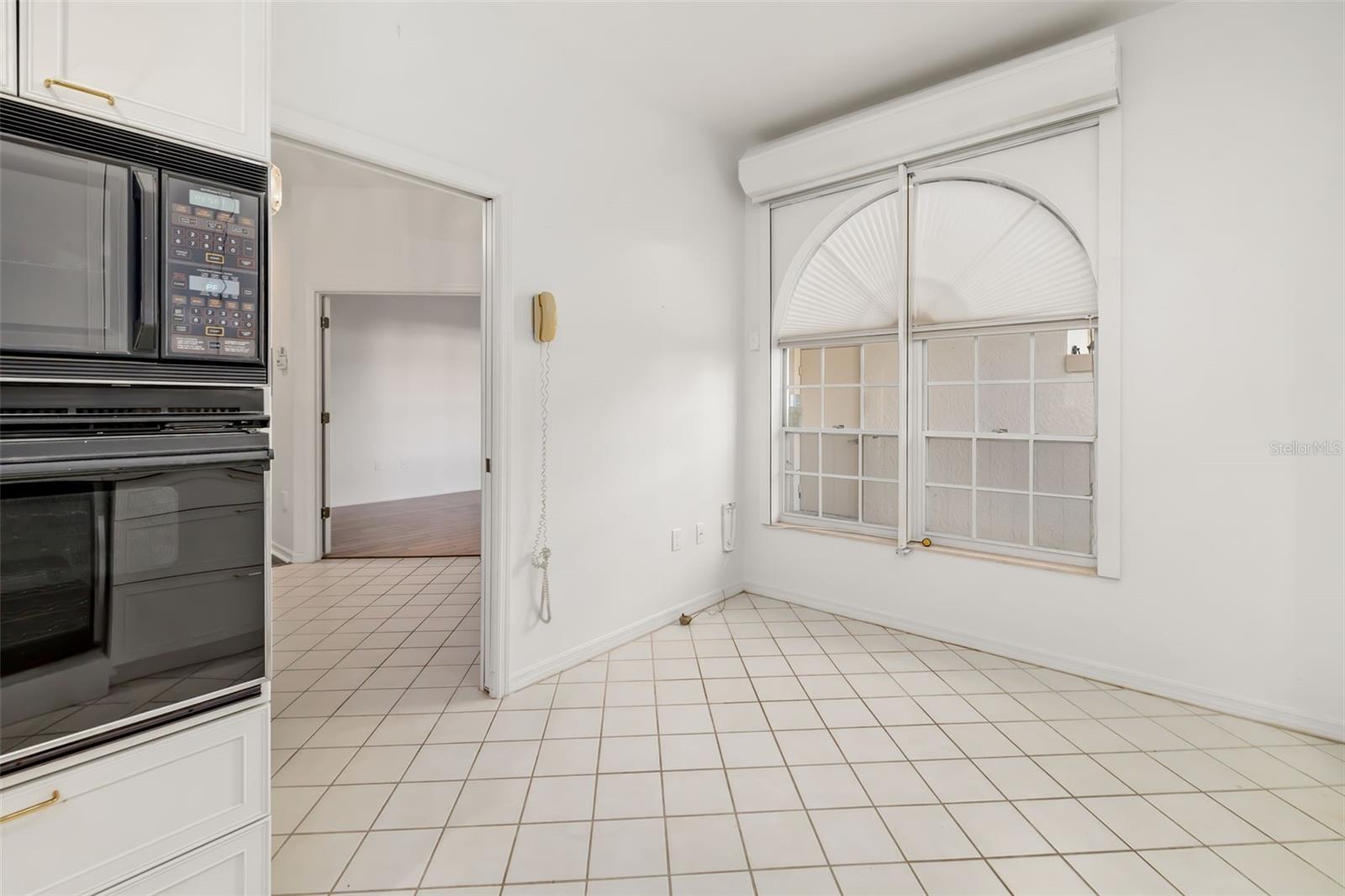 Image 17 of 61 For 4442 Highland Park 8