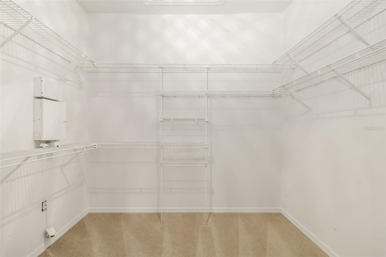 Image 35 of 61 For 4442 Highland Park 8