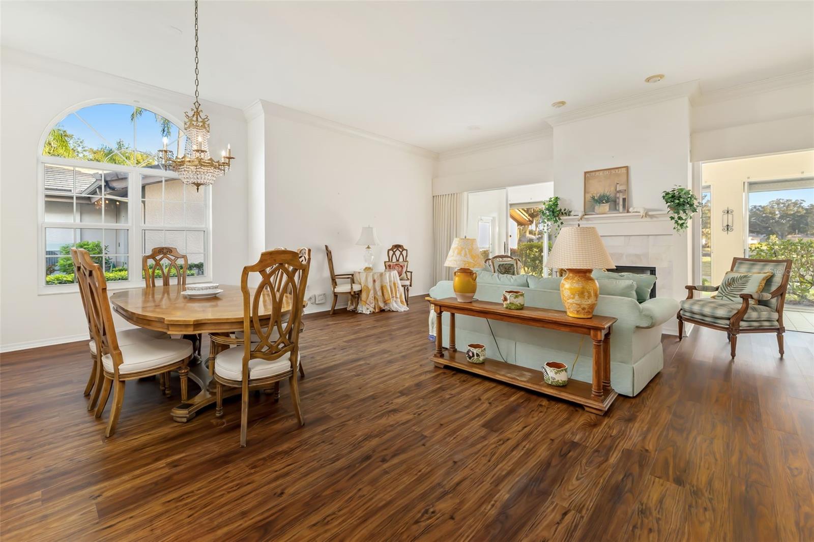 Image 5 of 61 For 4442 Highland Park 8