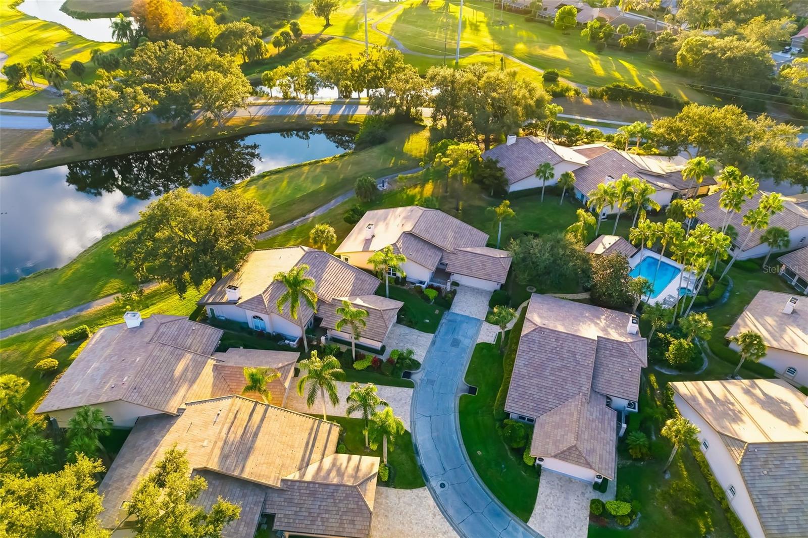 Image 52 of 61 For 4442 Highland Park 8