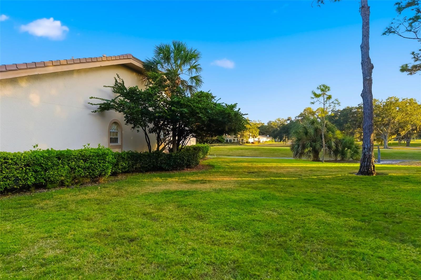 Image 57 of 61 For 4442 Highland Park 8