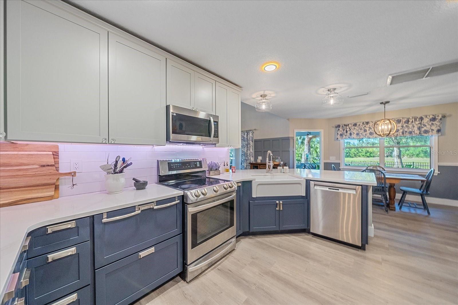 Image 12 of 52 For 13503 5th Avenue Ne