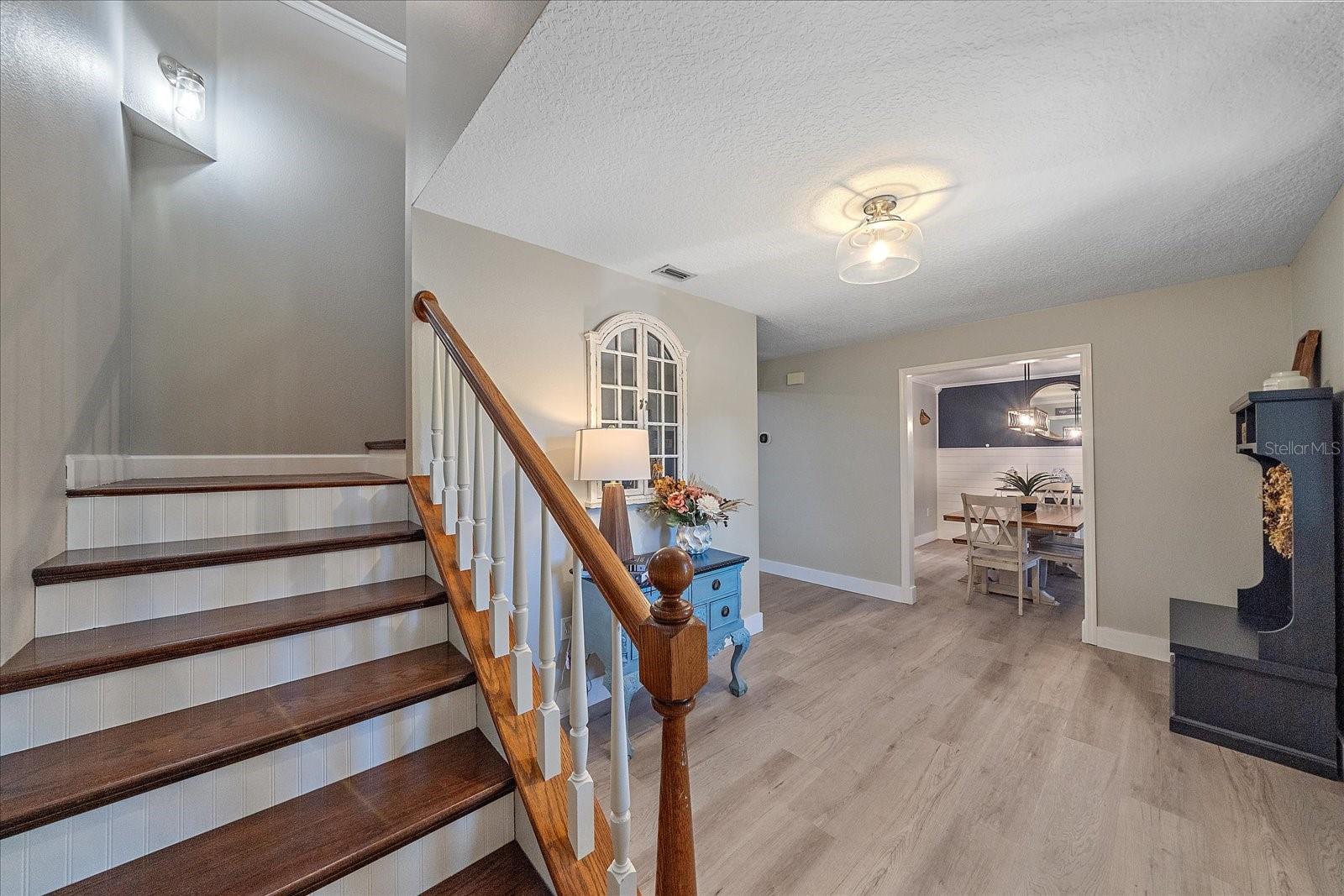 Image 25 of 52 For 13503 5th Avenue Ne