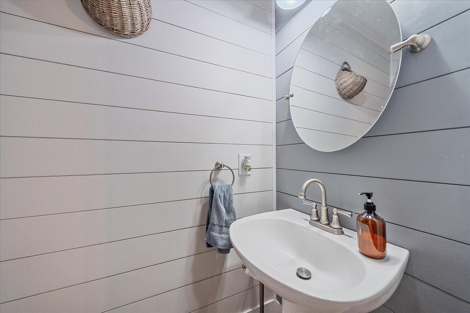 Image 38 of 52 For 13503 5th Avenue Ne