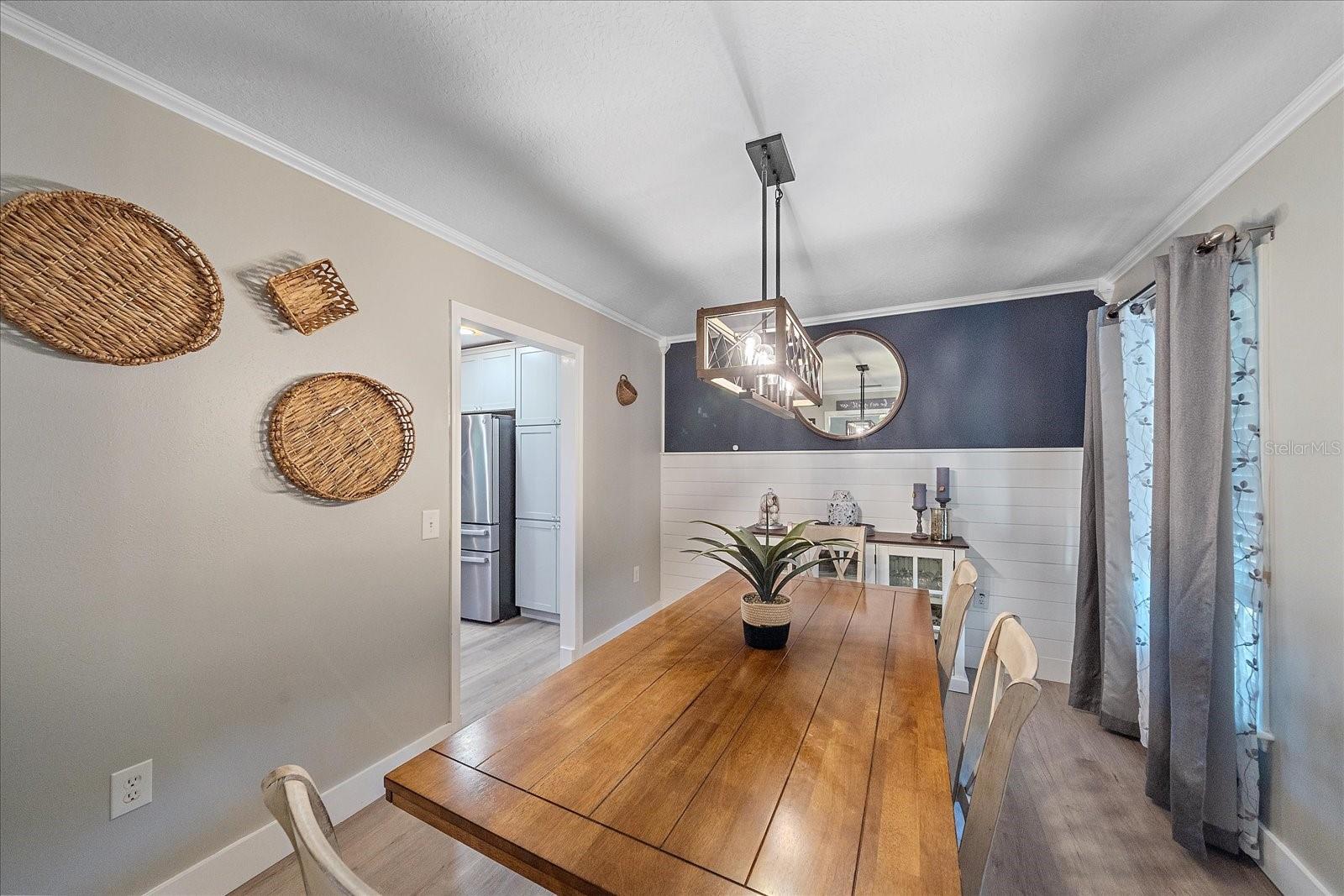 Image 8 of 52 For 13503 5th Avenue Ne