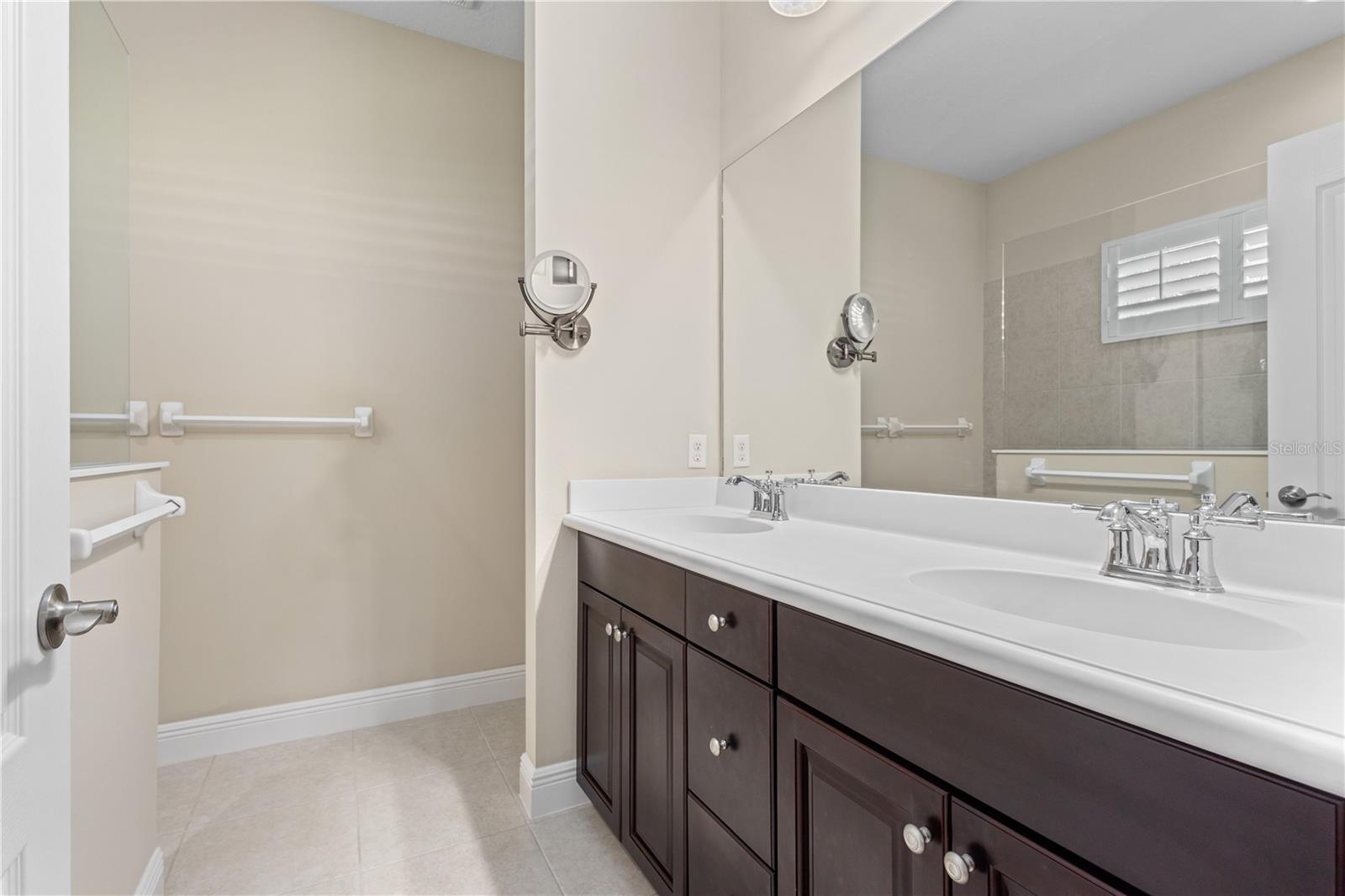 Image 19 of 39 For 3835 Autumn Fern Terrace