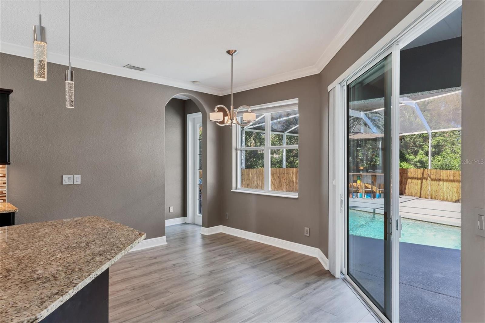 Image 13 of 33 For 1138 Hoover Street