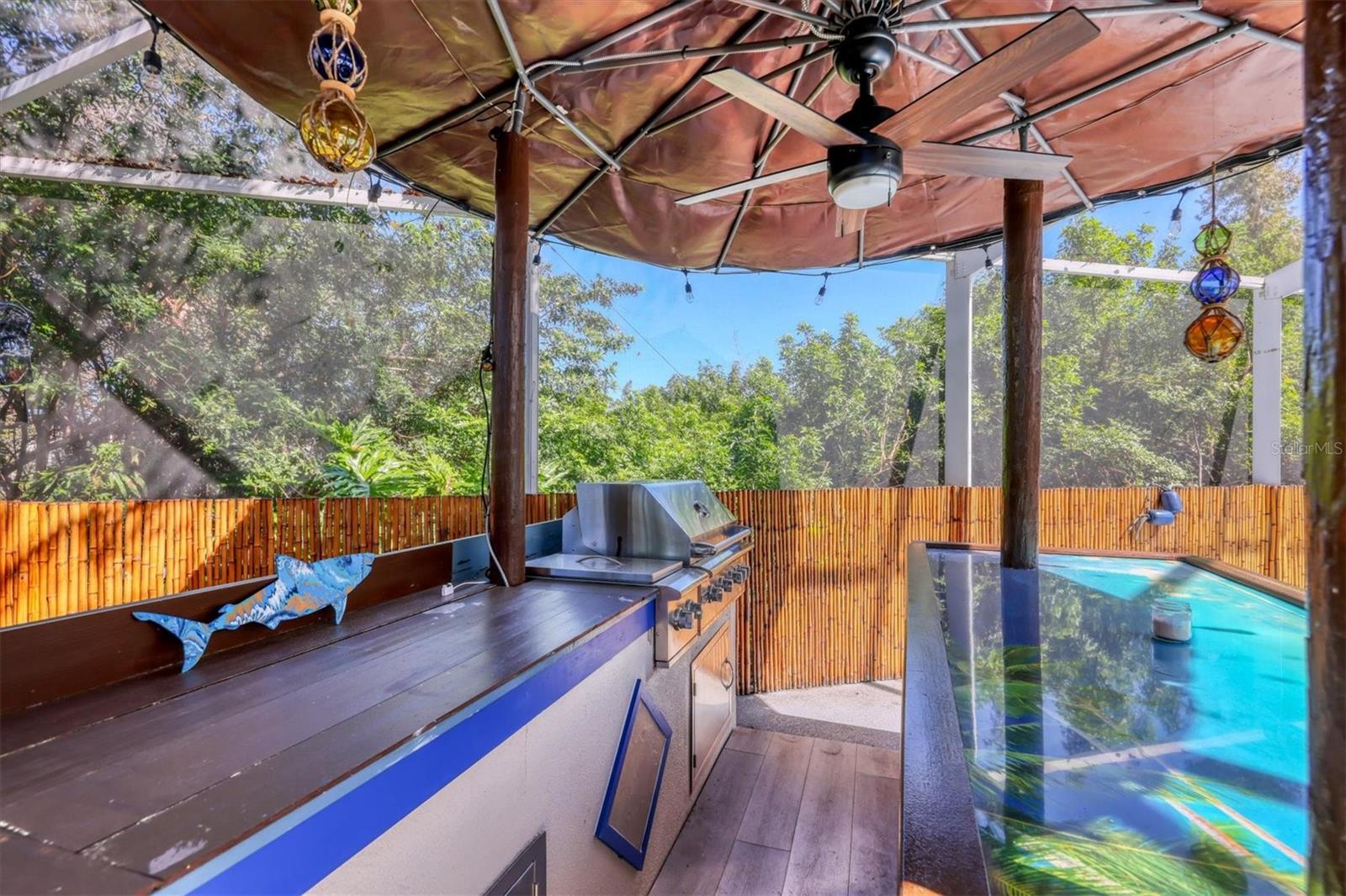 Image 29 of 33 For 1138 Hoover Street