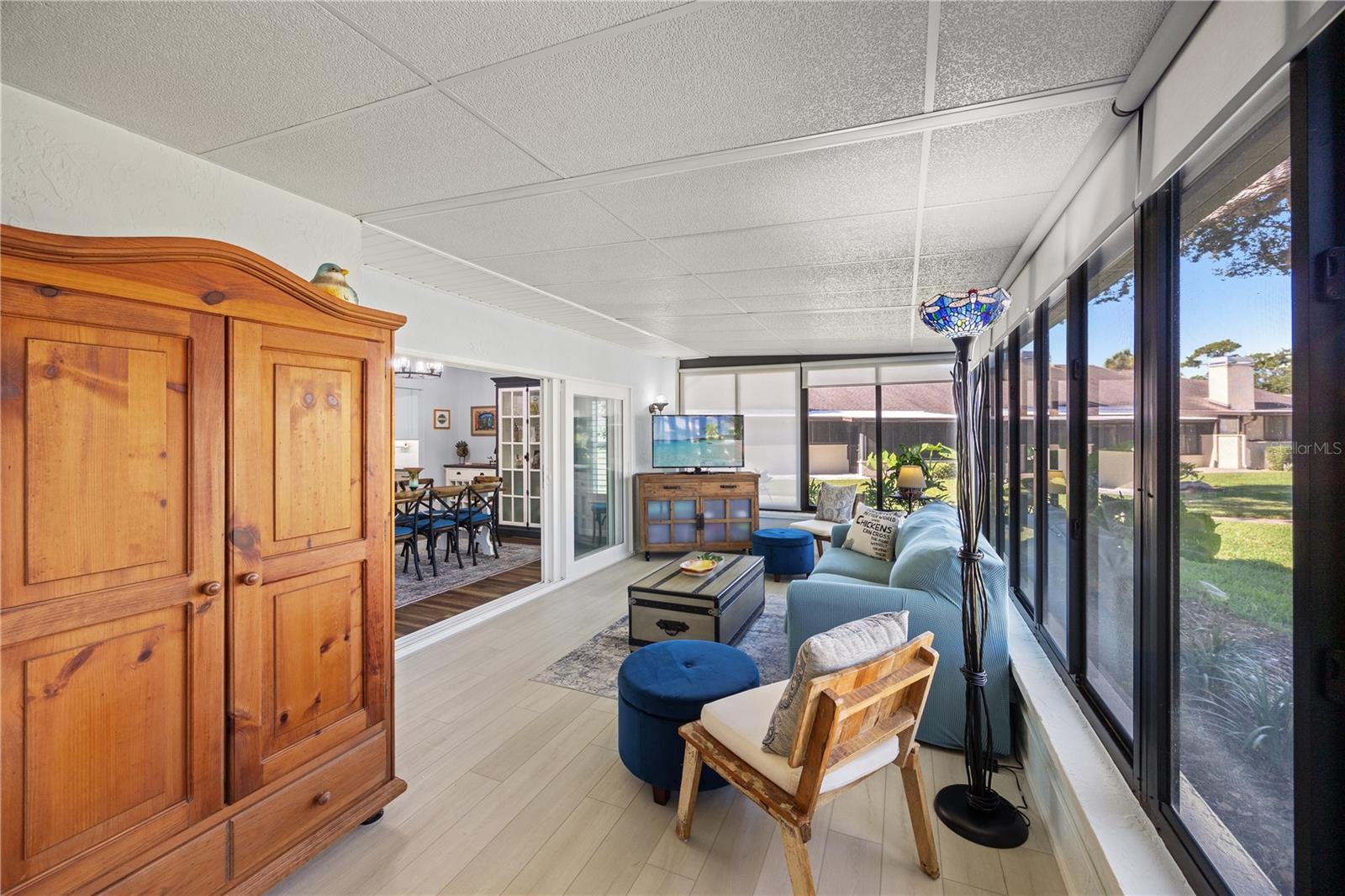 Image 15 of 31 For 4519 La Jolla Drive