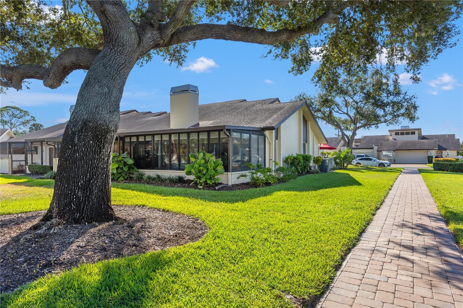 Image 27 of 31 For 4519 La Jolla Drive