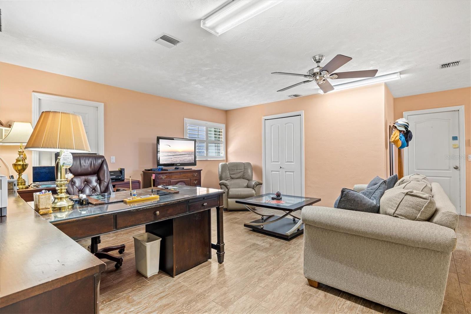 Image 42 of 66 For 1426 Brenner Park Drive