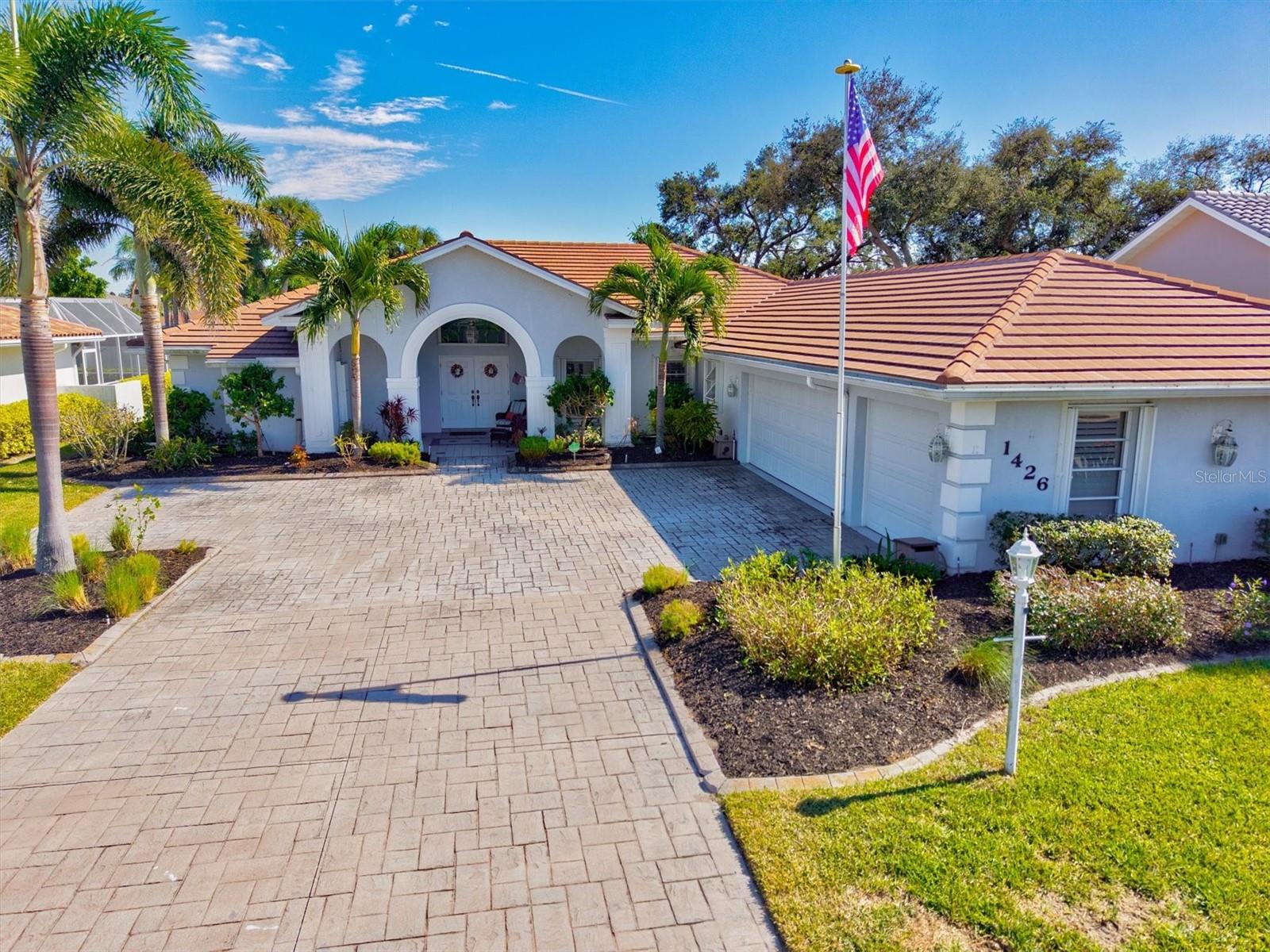 Image 5 of 66 For 1426 Brenner Park Drive