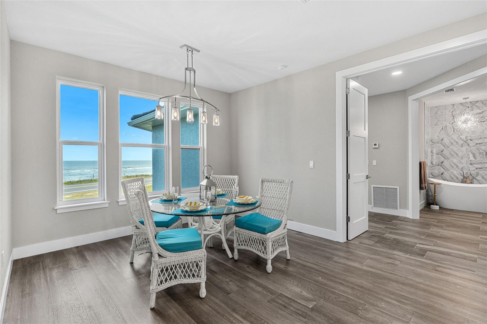 Image 10 of 43 For 1752 Central Avenue