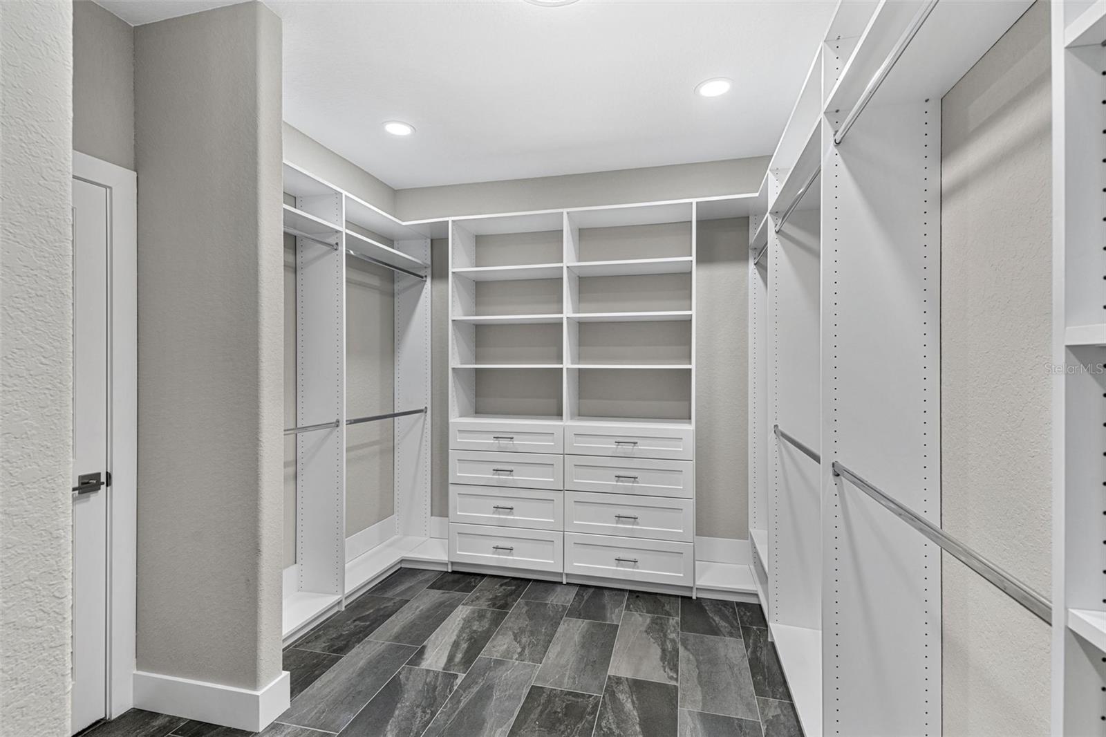 Image 15 of 43 For 1752 Central Avenue