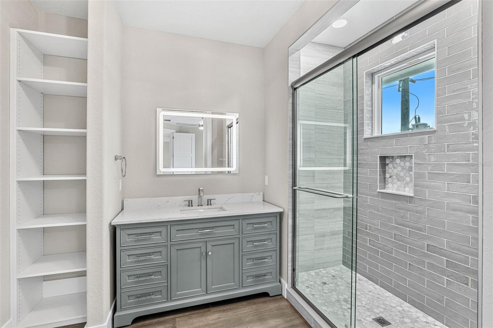 Image 27 of 43 For 1752 Central Avenue