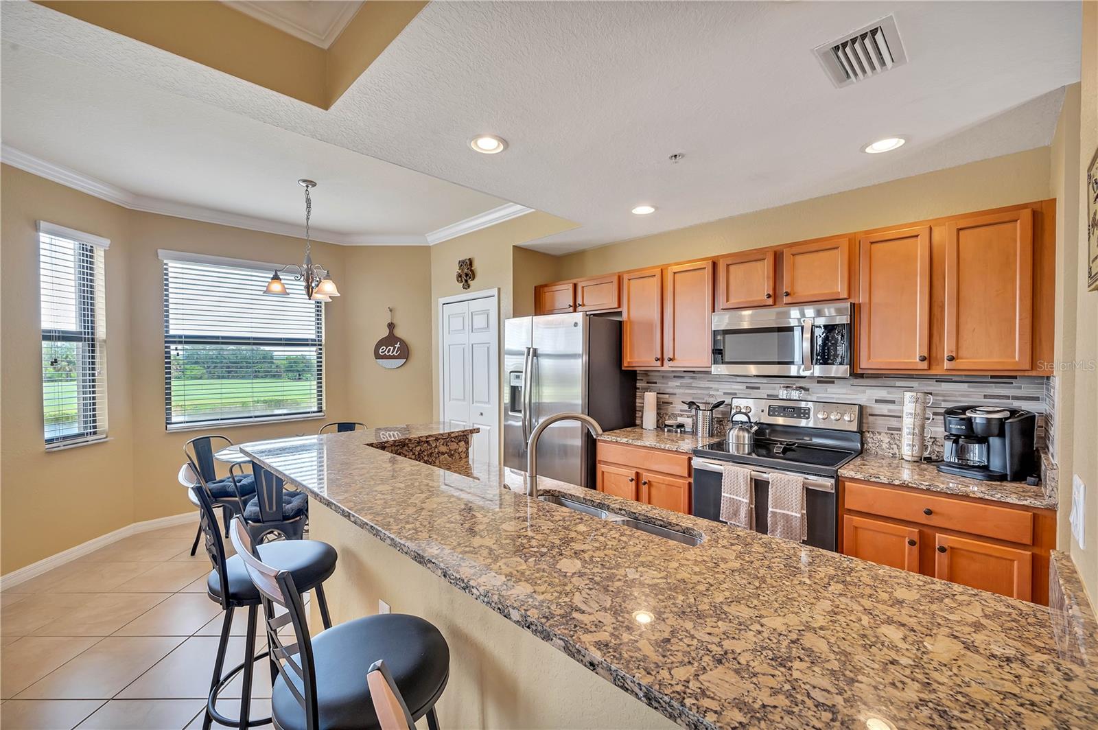 Image 11 of 63 For 7019 River Hammock Drive 202