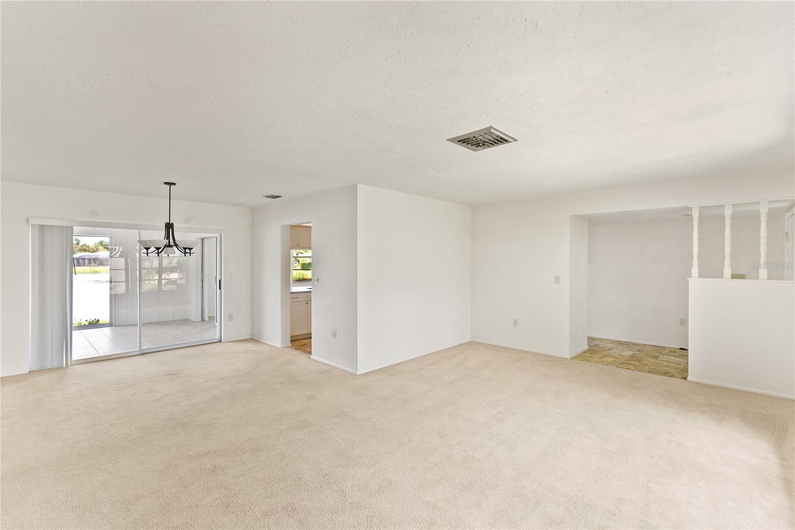 Image 25 of 52 For 1608 Lilliput Court