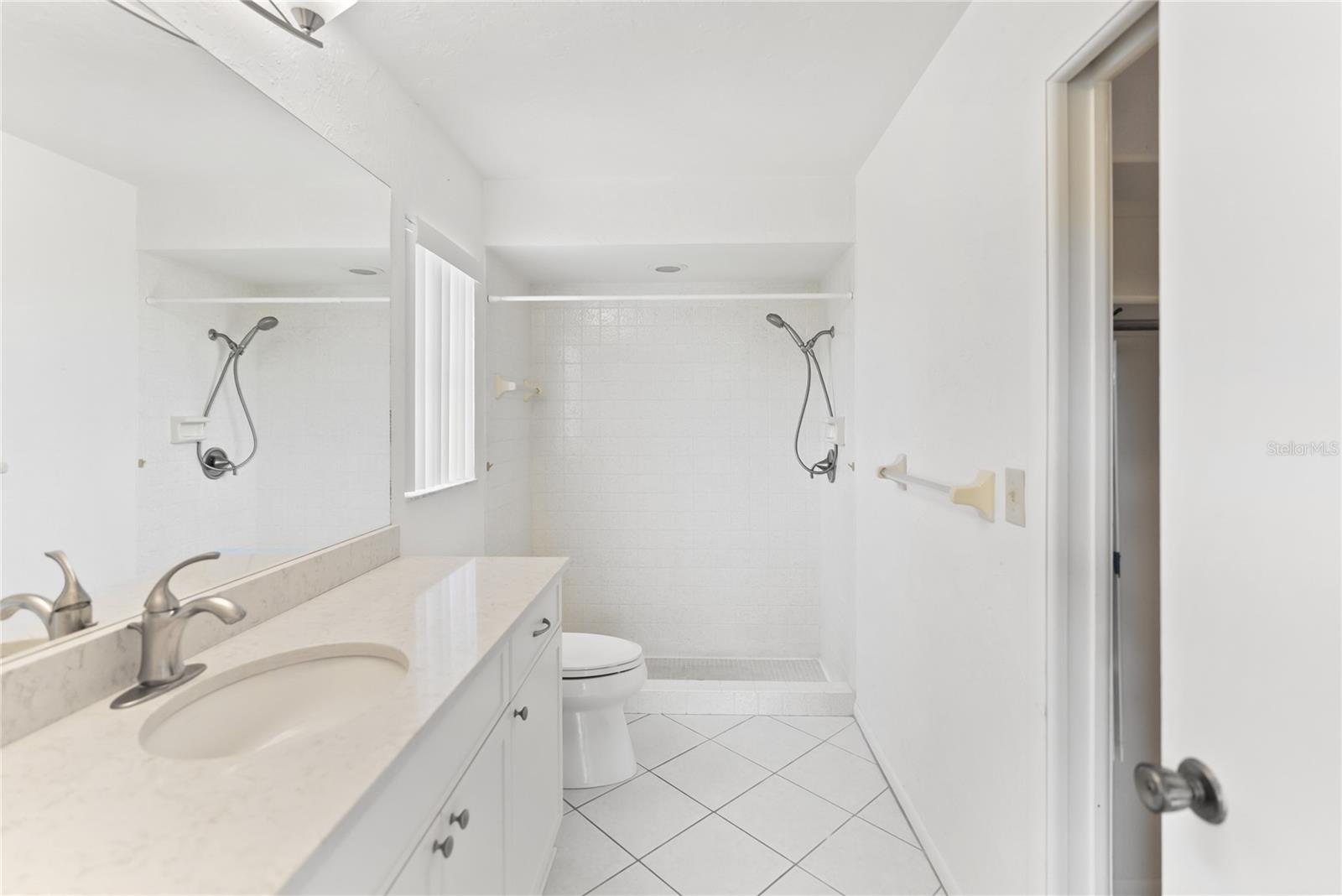 Image 32 of 52 For 1608 Lilliput Court