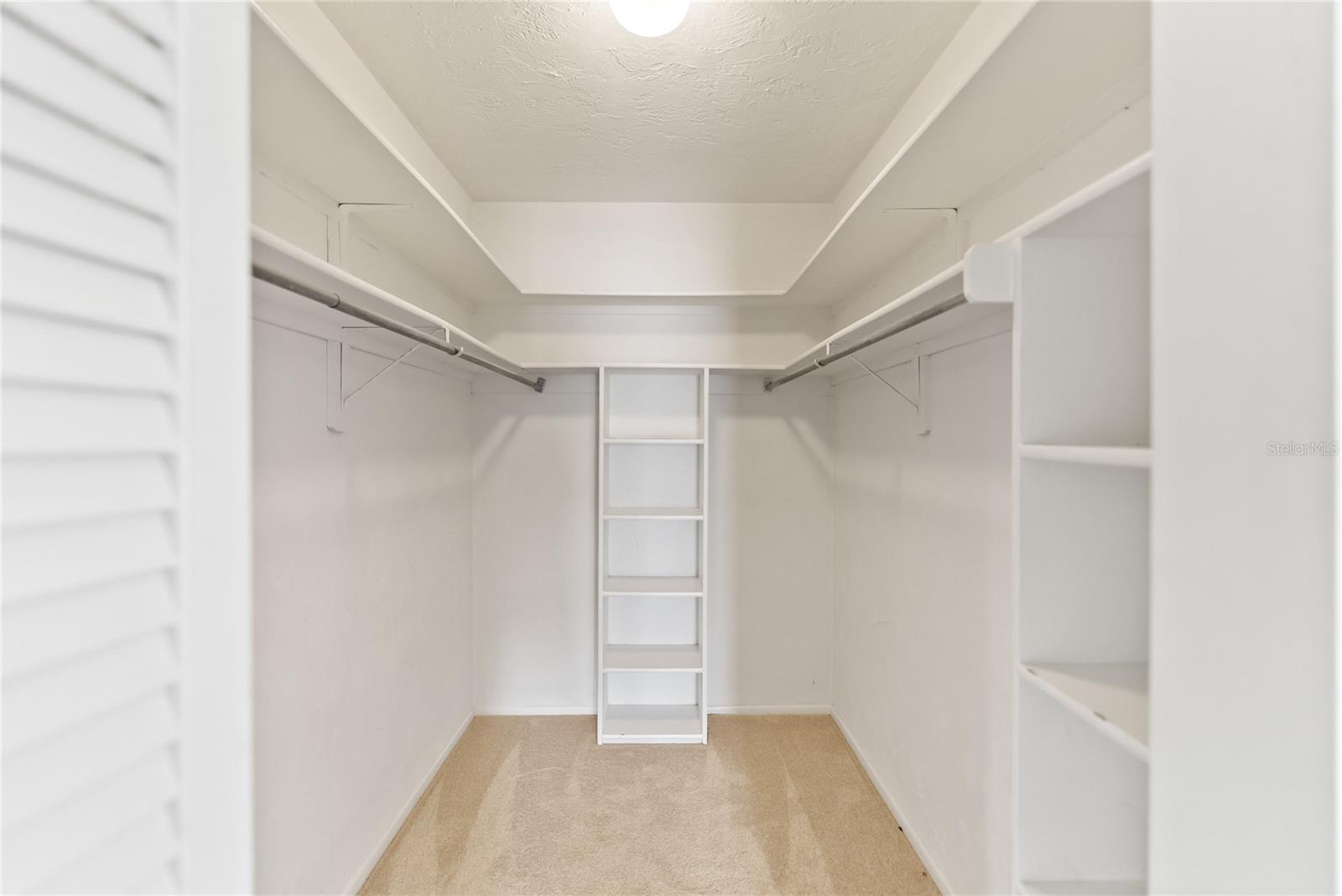 Image 34 of 52 For 1608 Lilliput Court