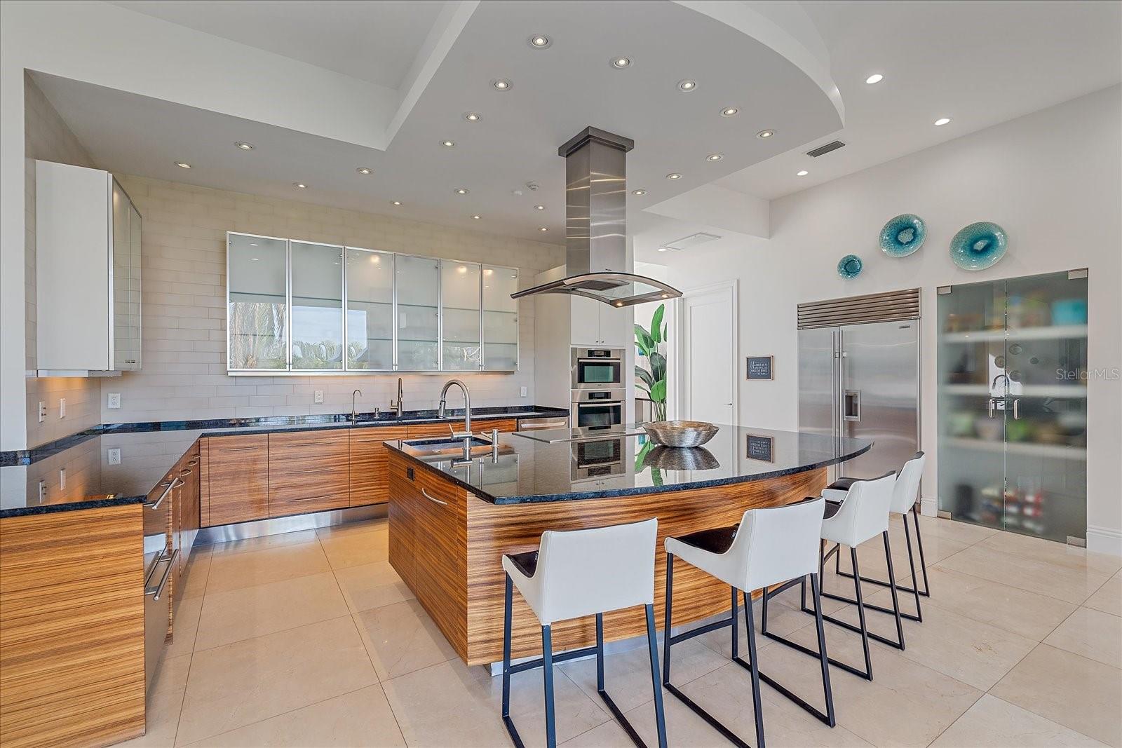 Image 37 of 81 For 4136 Roberts Point Circle