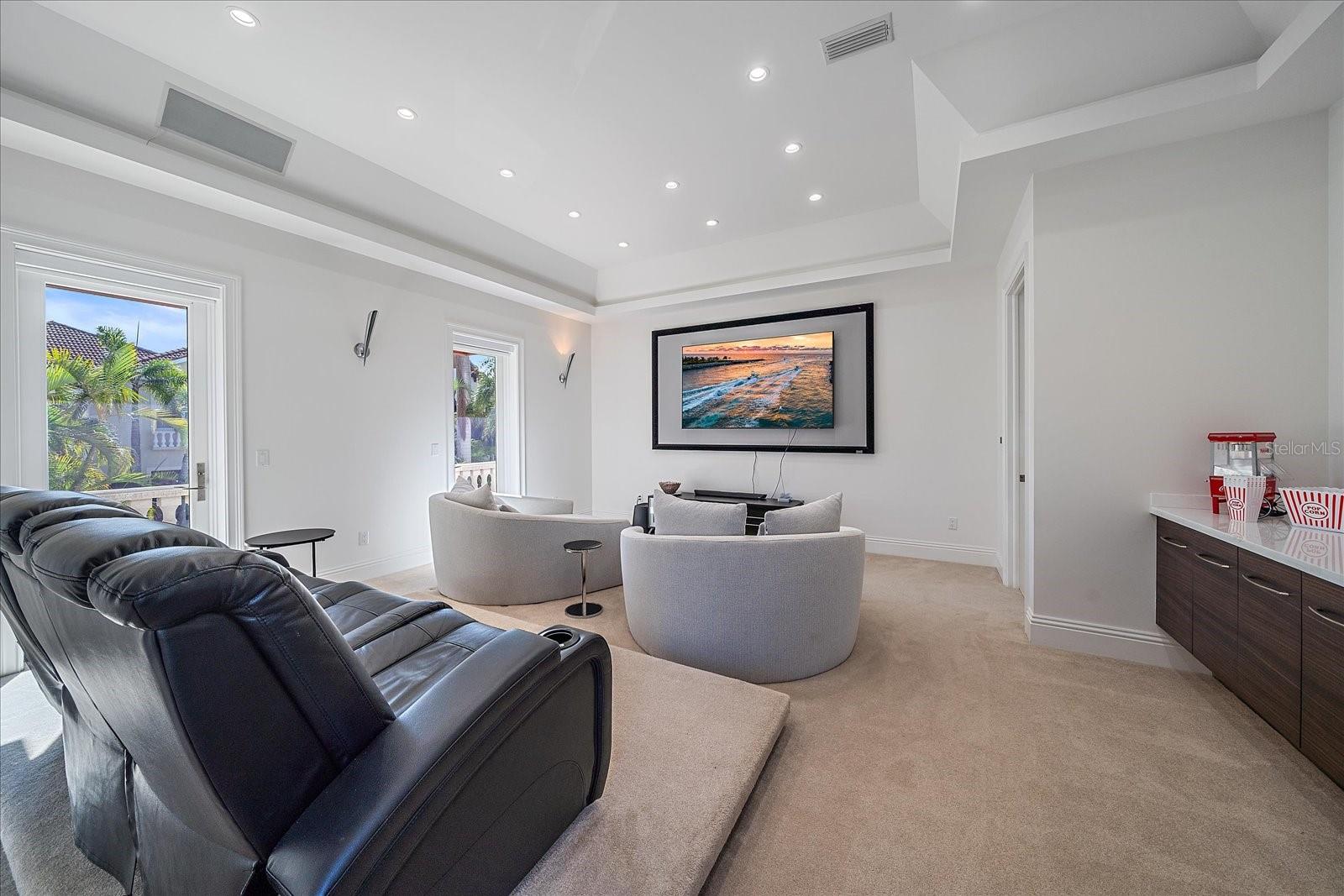 Image 52 of 81 For 4136 Roberts Point Circle