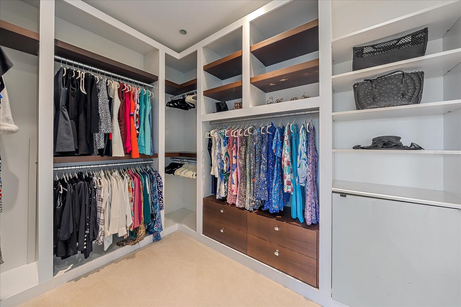 Image 65 of 81 For 4136 Roberts Point Circle