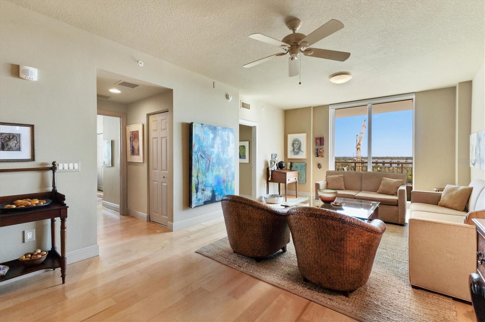 Image 13 of 57 For 800 Tamiami Trail 808