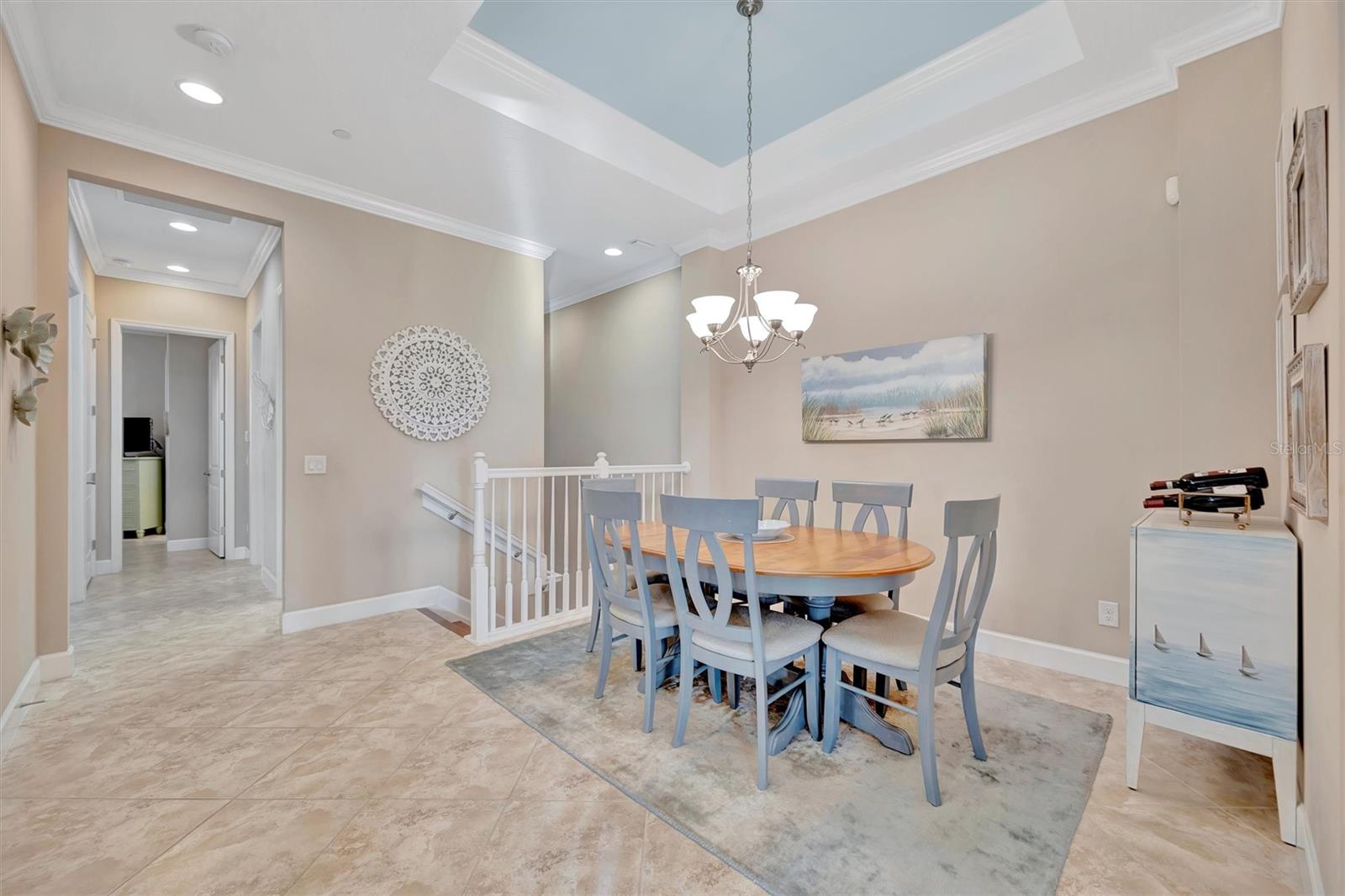 Image 27 of 95 For 246 Sapphire Lake Drive 201