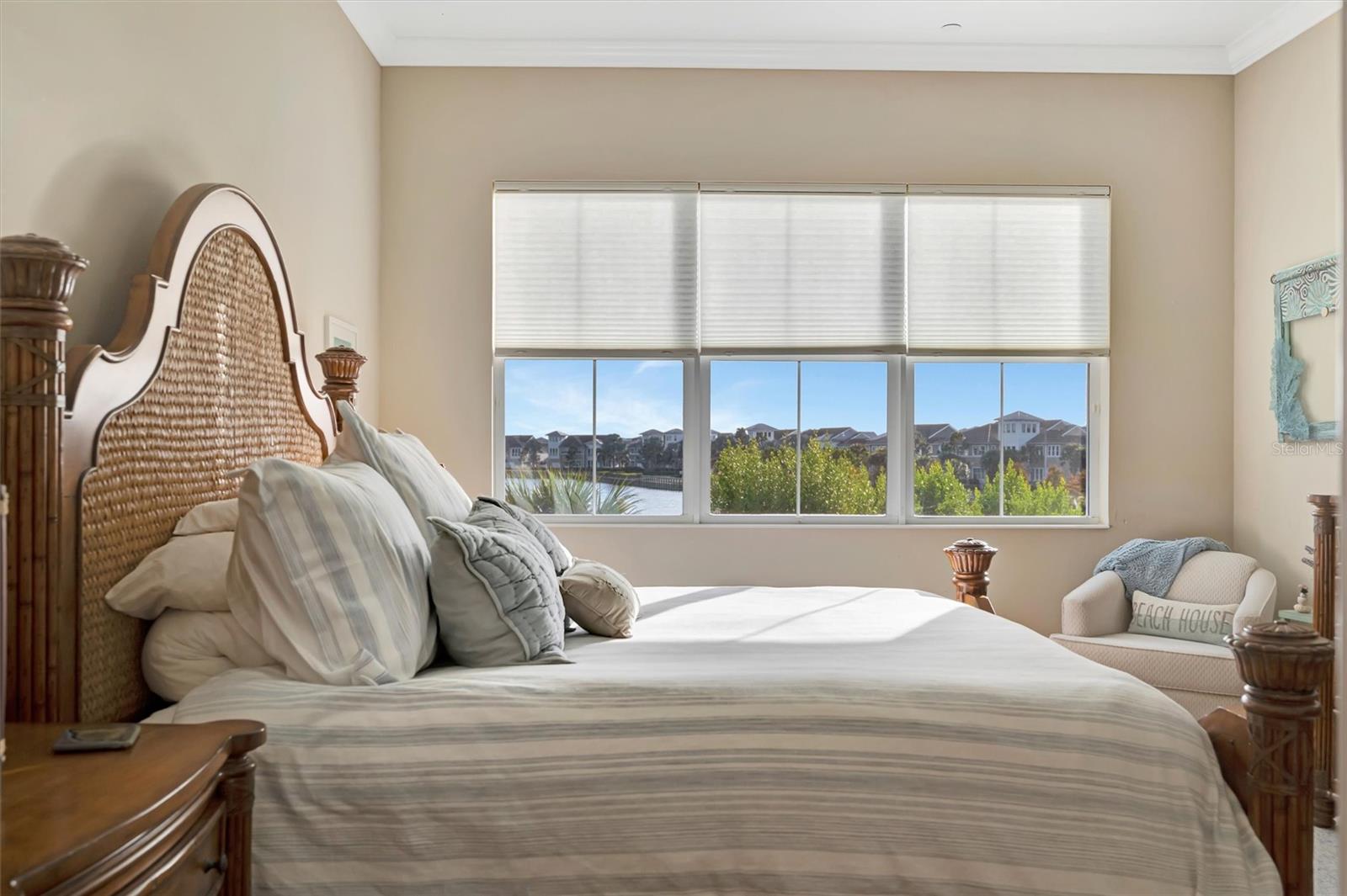 Image 42 of 95 For 246 Sapphire Lake Drive 201