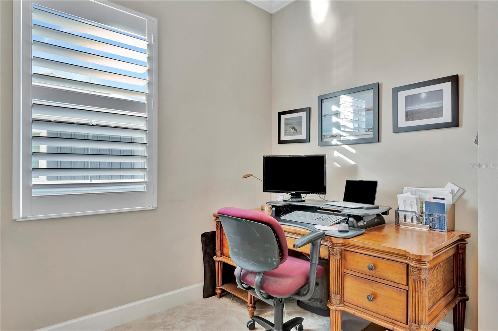 Image 48 of 95 For 246 Sapphire Lake Drive 201