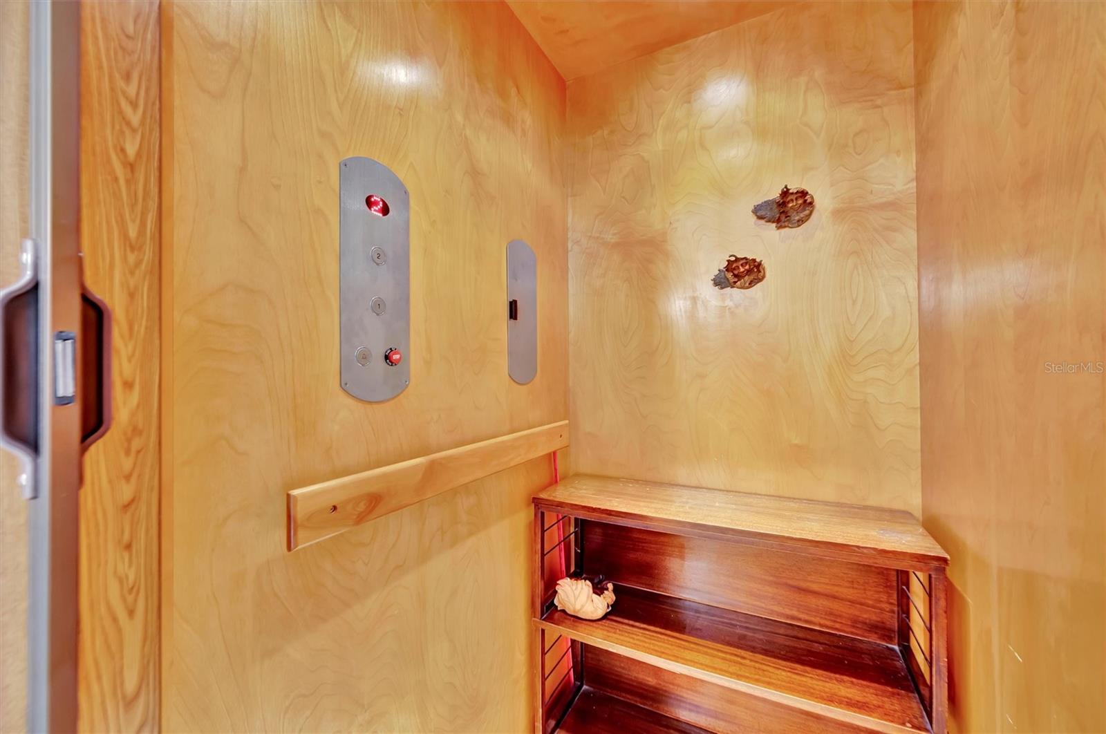 Image 57 of 95 For 246 Sapphire Lake Drive 201