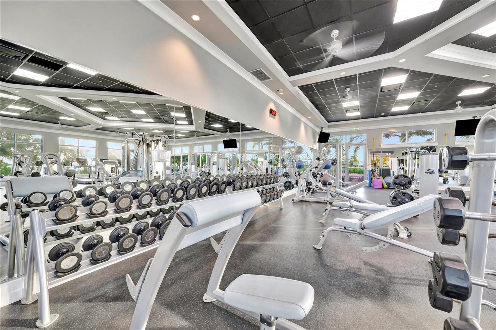 Image 60 of 95 For 246 Sapphire Lake Drive 201