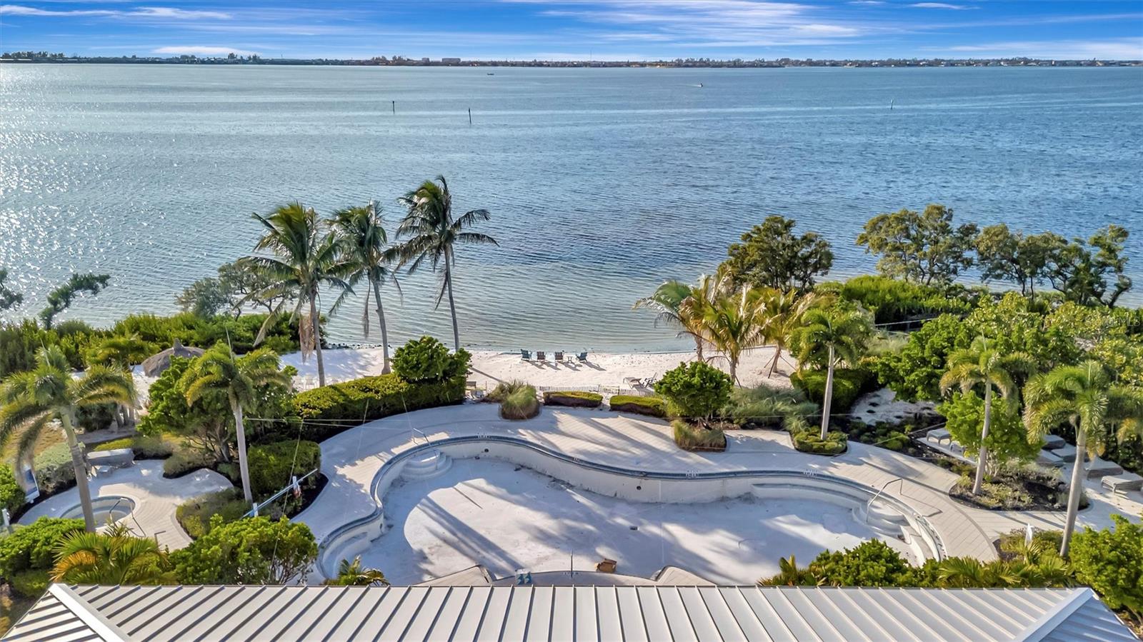 Image 78 of 95 For 246 Sapphire Lake Drive 201