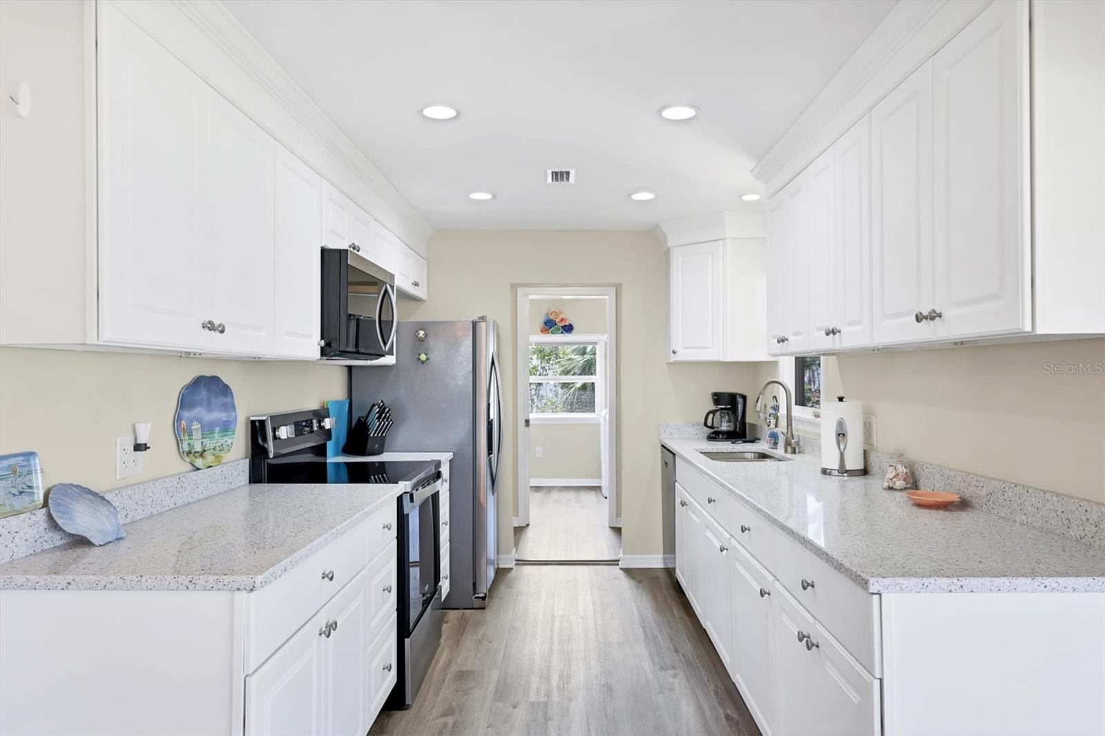 Image 10 of 39 For 4515 106th Street W