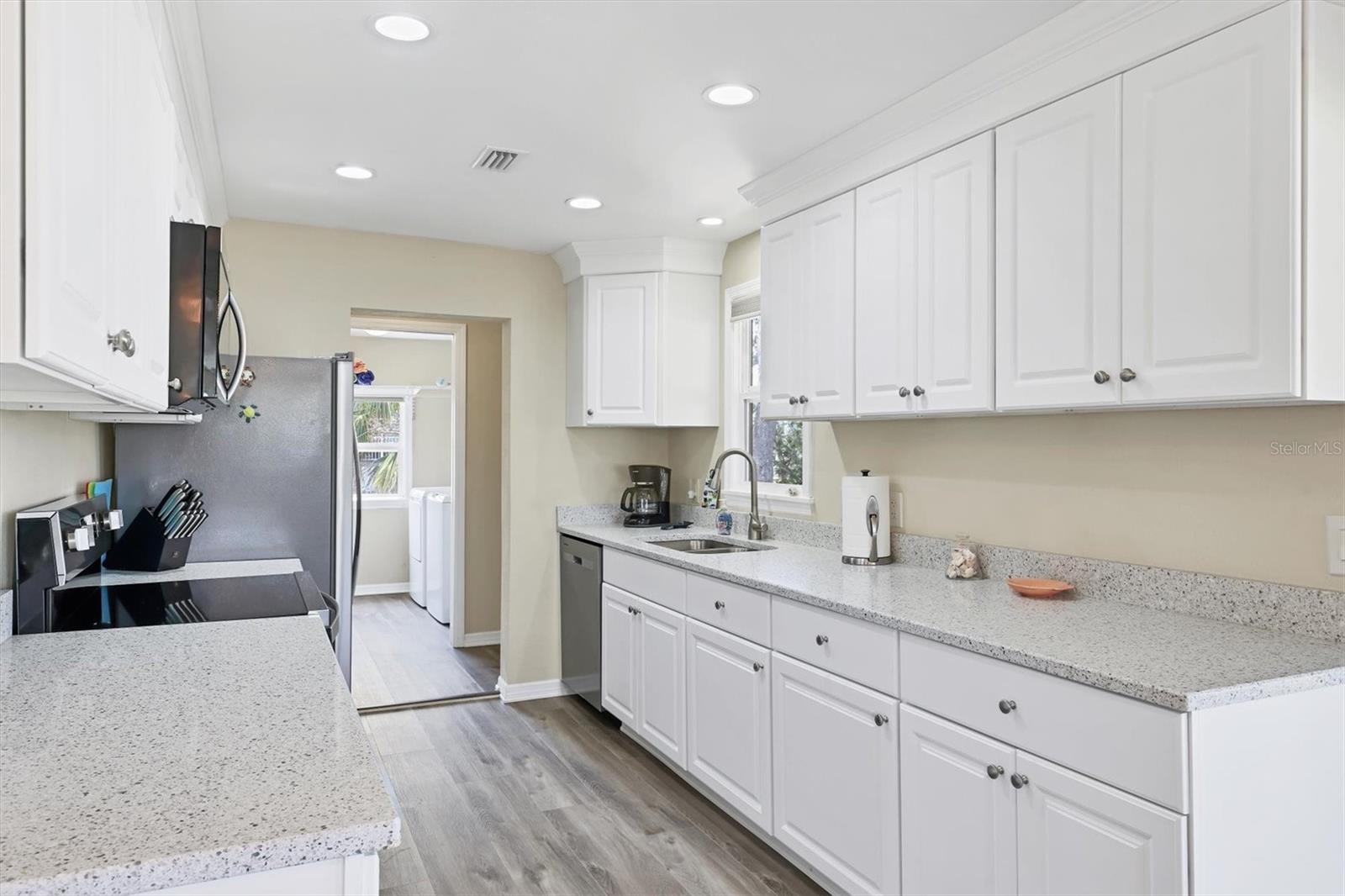 Image 11 of 39 For 4515 106th Street W