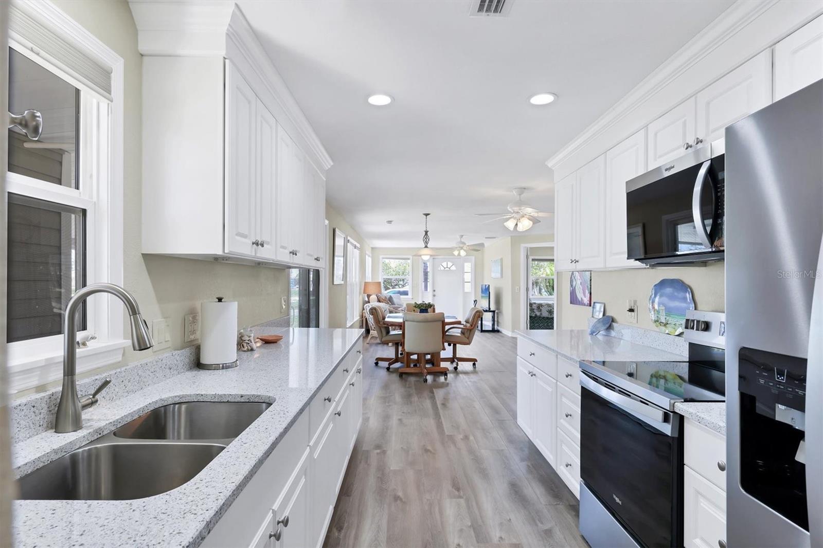 Image 12 of 39 For 4515 106th Street W