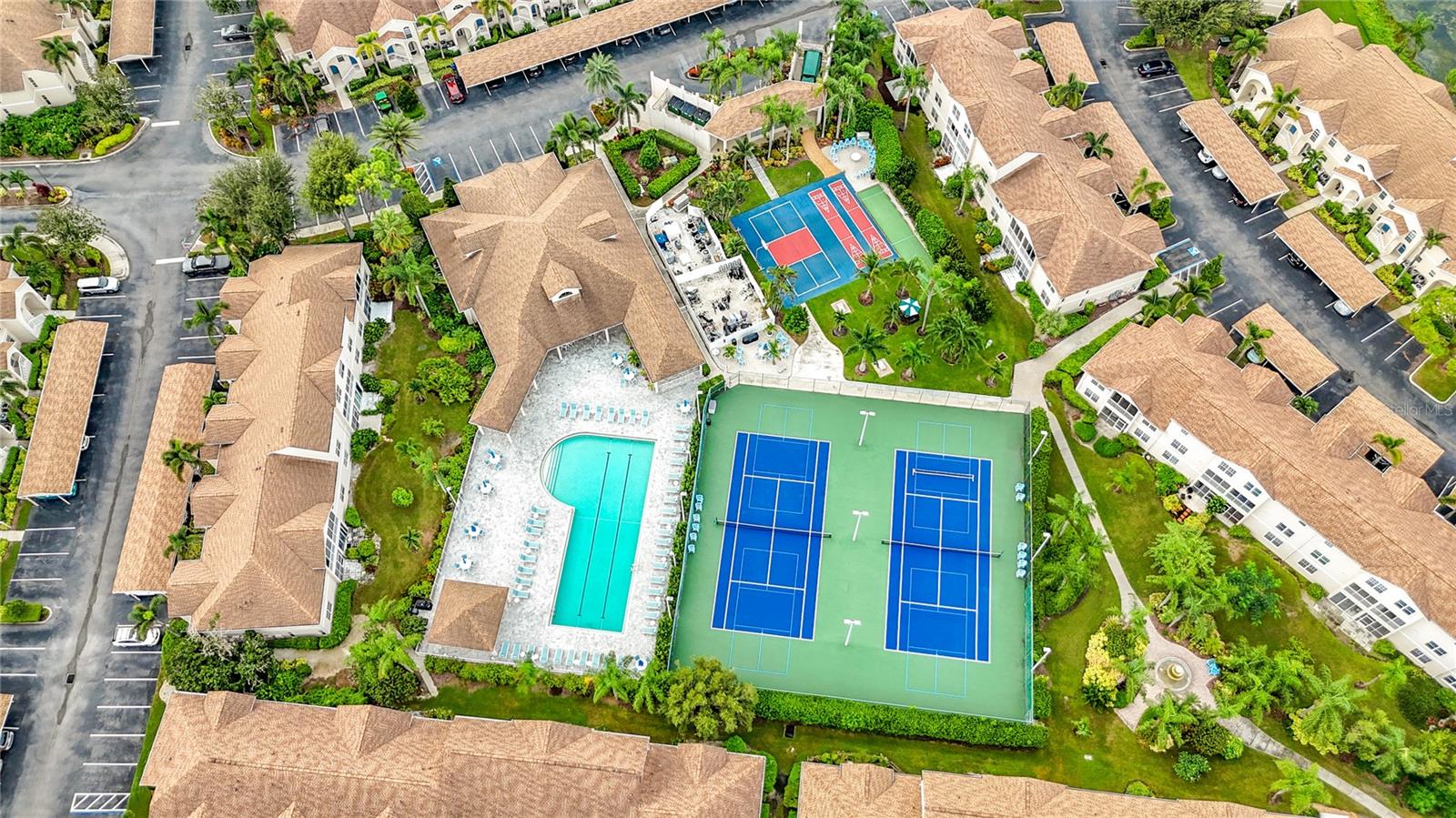 Image 8 of 45 For 8355 Glenrose Way 112