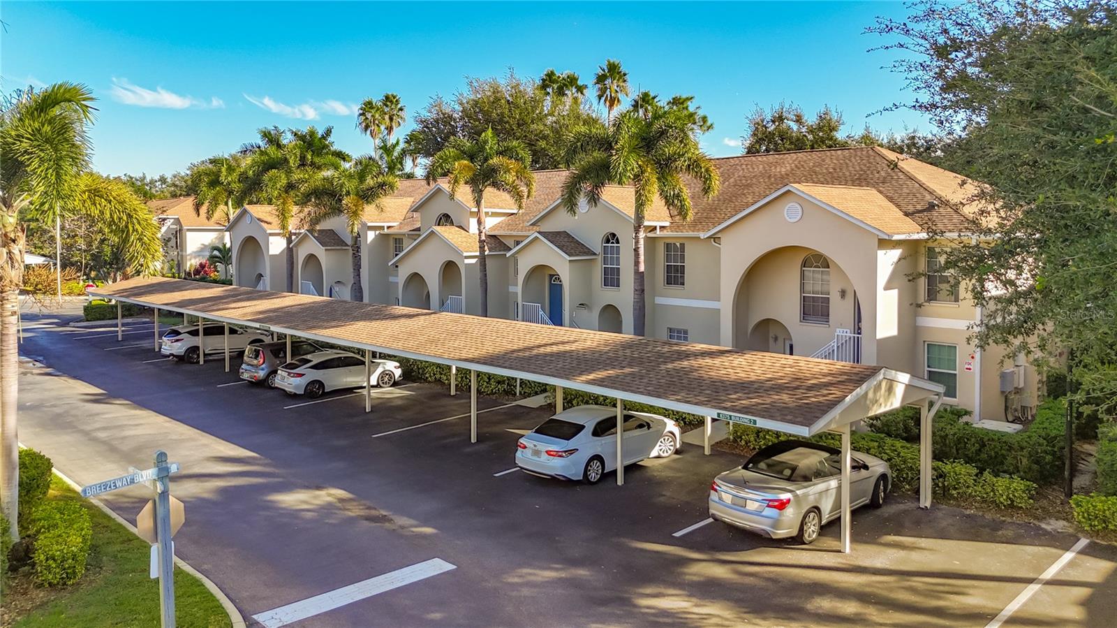 Image 9 of 45 For 8355 Glenrose Way 112