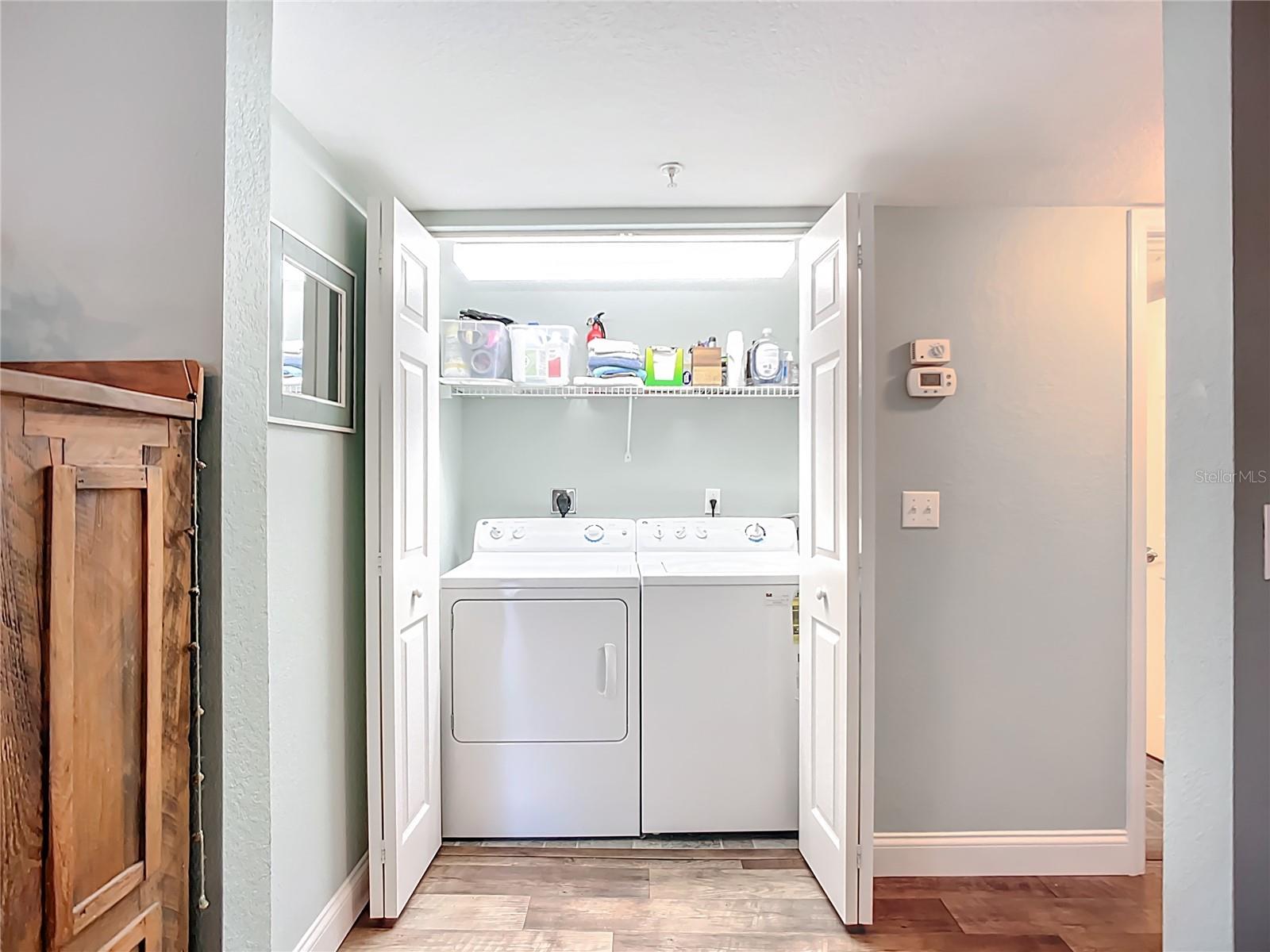 Image 36 of 52 For 4240 Breezeway Boulevard 325