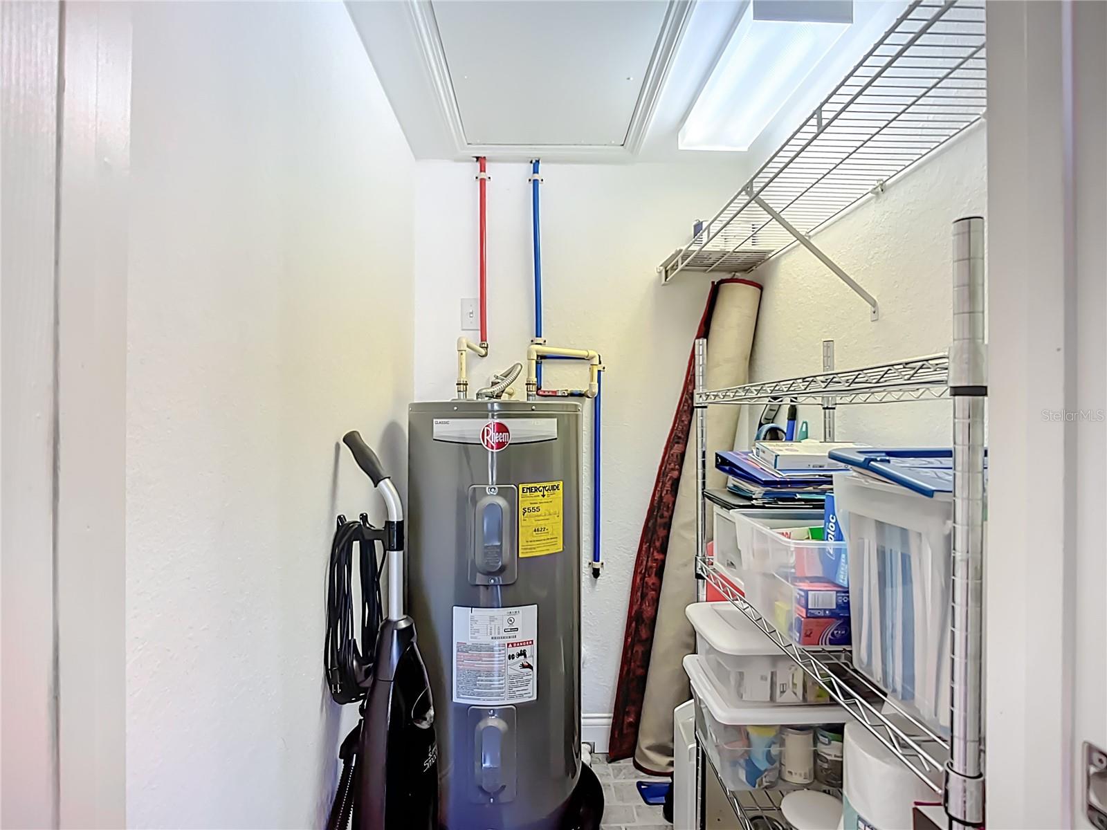 Image 37 of 52 For 4240 Breezeway Boulevard 325