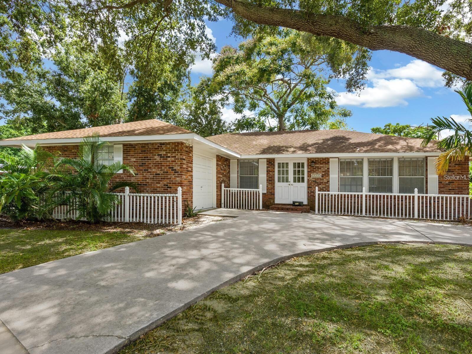 Details for 2608 Constitution Boulevard, SARASOTA, FL 34231