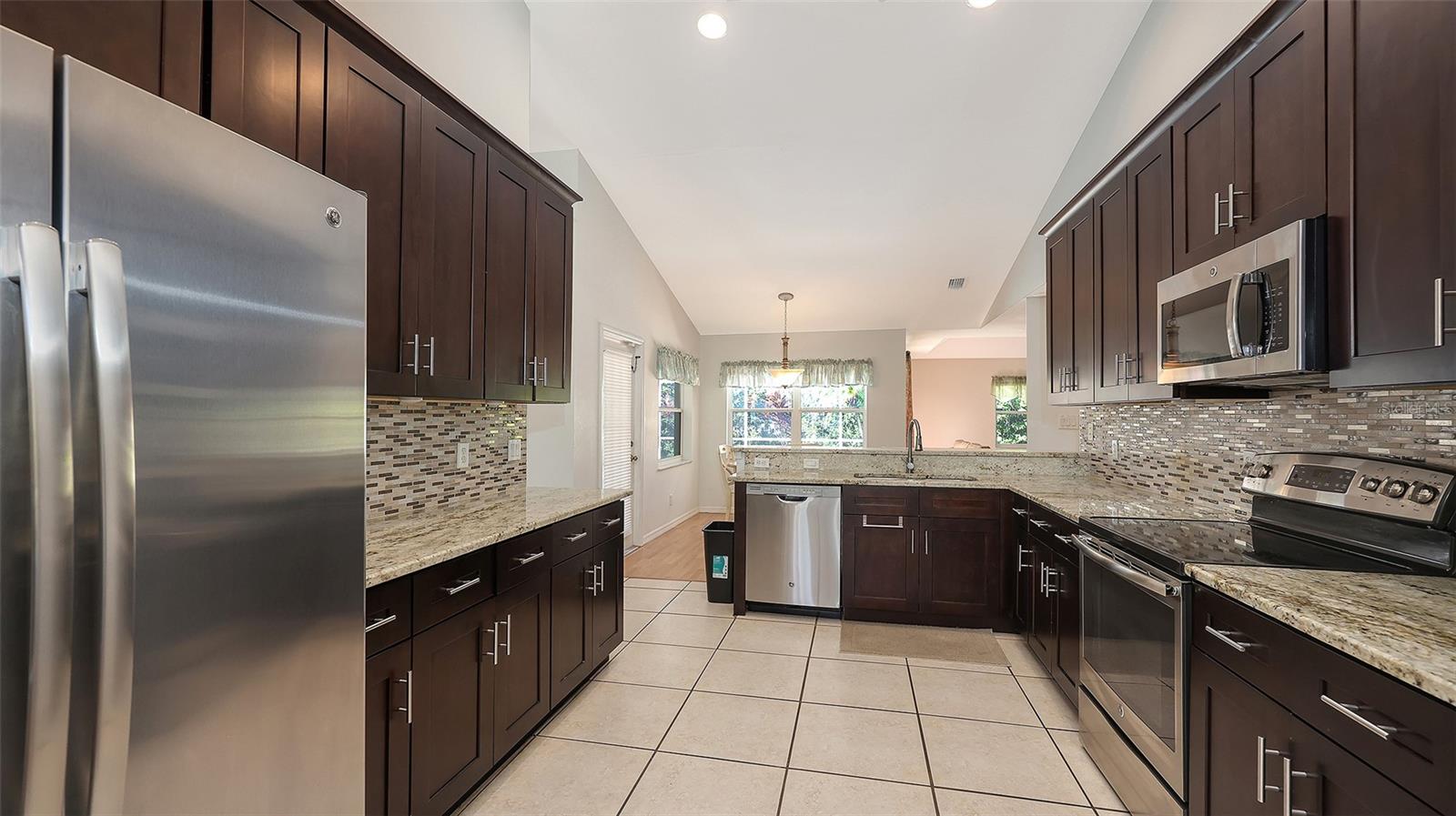 Image 10 of 36 For 2959 Peake Street