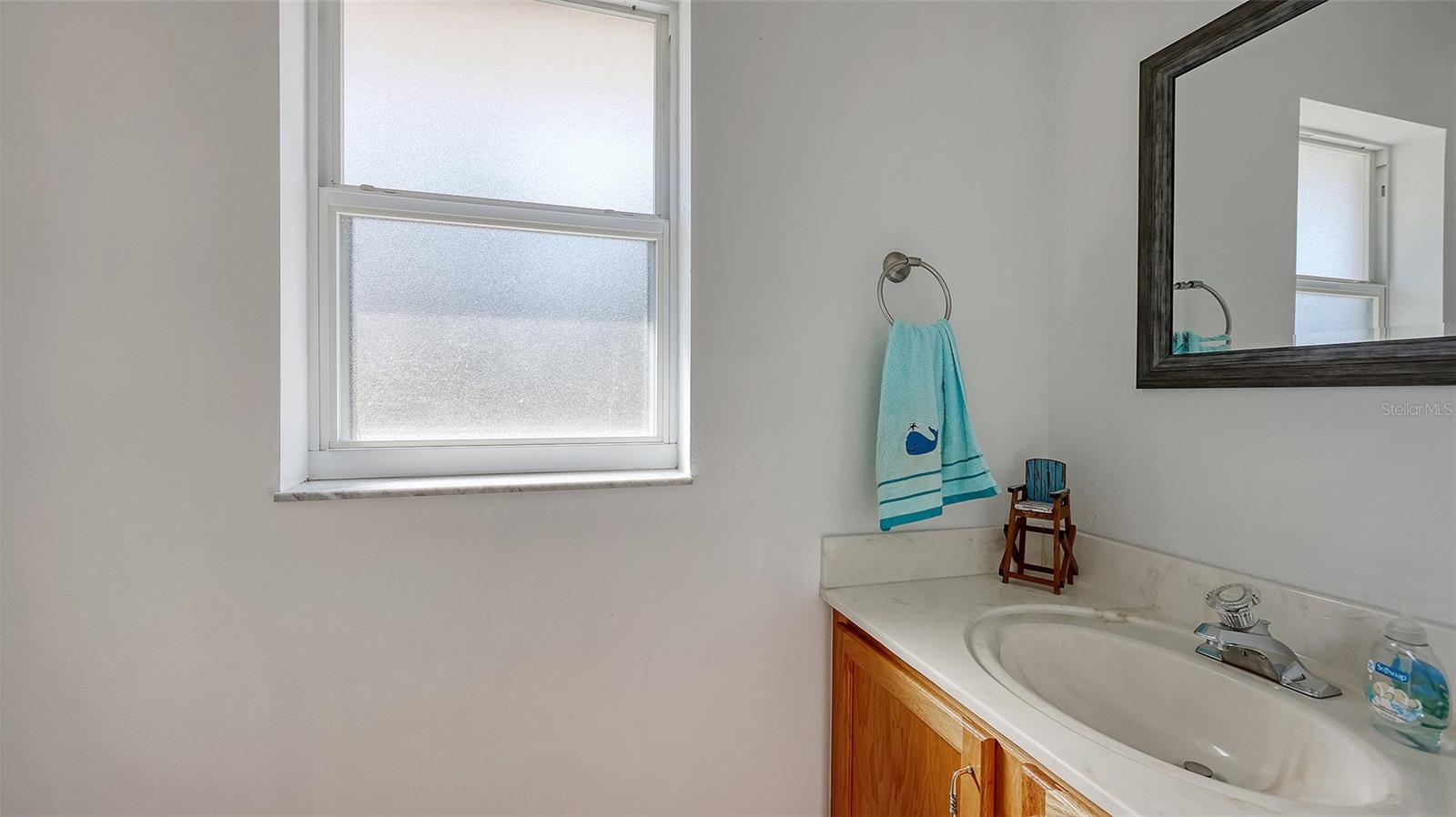 Image 31 of 36 For 2959 Peake Street