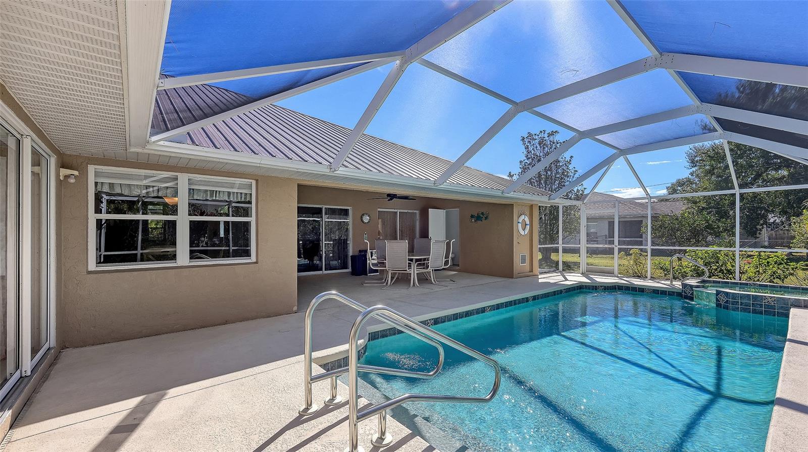 Image 33 of 36 For 2959 Peake Street