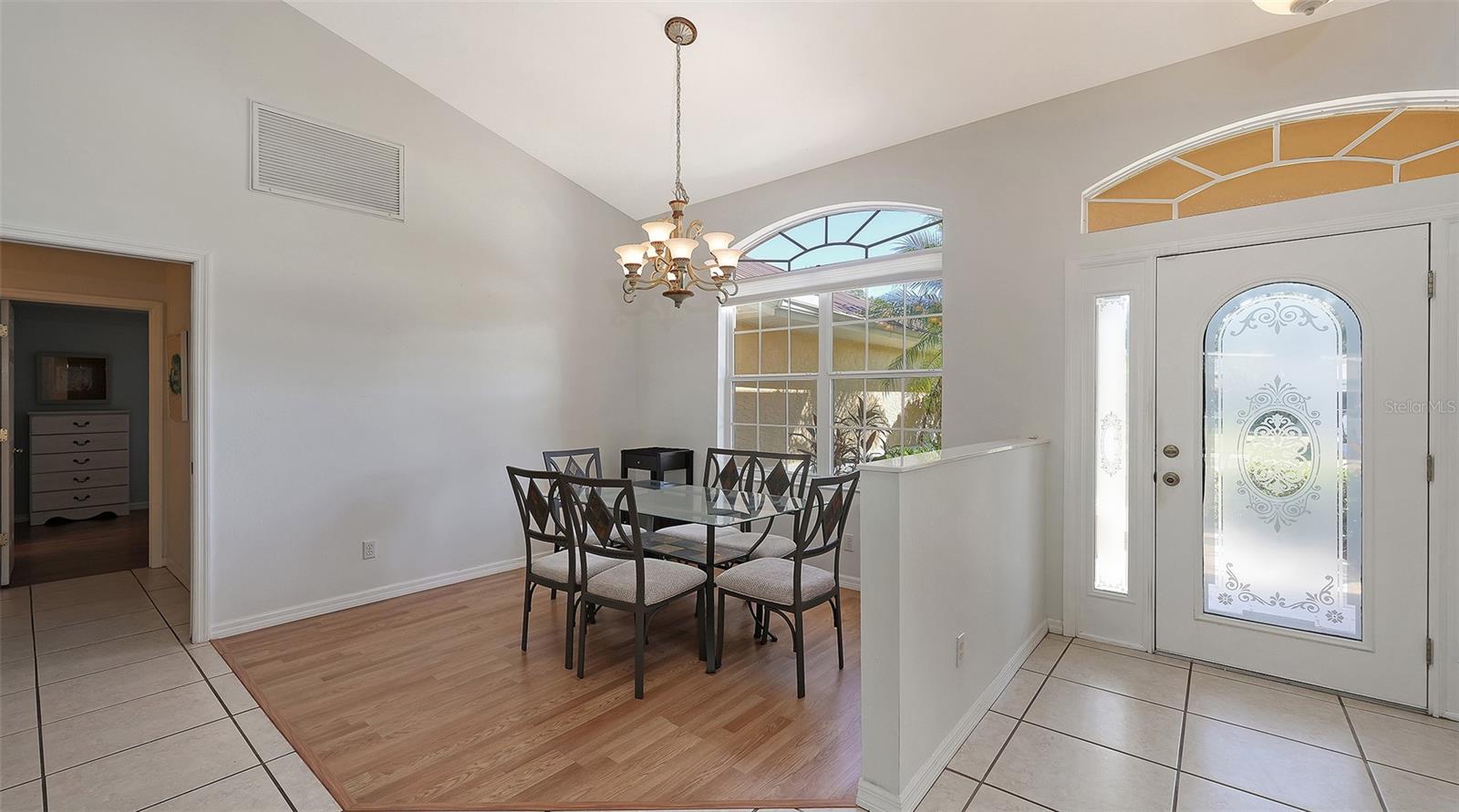 Image 7 of 36 For 2959 Peake Street